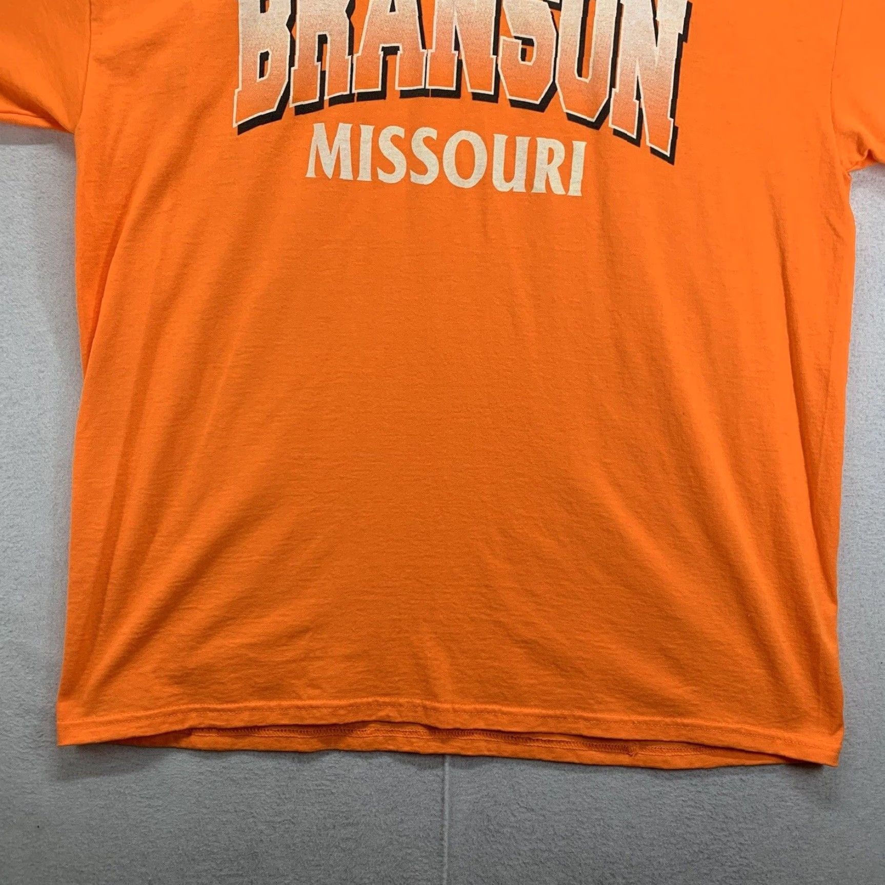 Fruit Of The Loom Fruit of the Loom Branson Missouri T-Shirt XL Bright Orange 90s Cowboy Music Travel Mens Size US XL / EU 56 / 4 - 2 Thumbnail