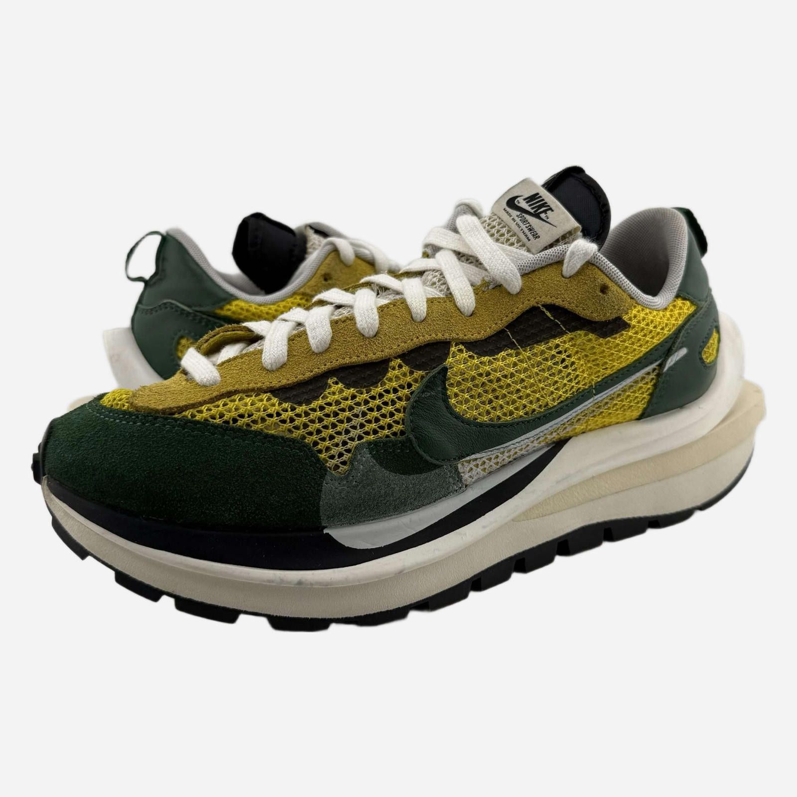 Nike Nike VaporWaffle Sacai US 10 Used with Box CV1363-700 Size US 10 / EU 43 - 1 Thumbnail