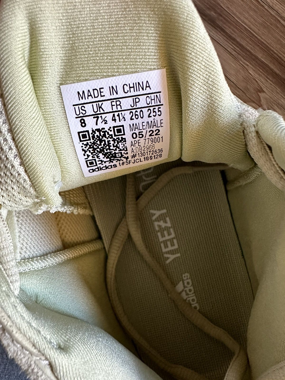 Adidas Adidas Yeezy 500 Super Moon Yellow size 8 Mens Size US 8 / EU 41 - 6 Thumbnail