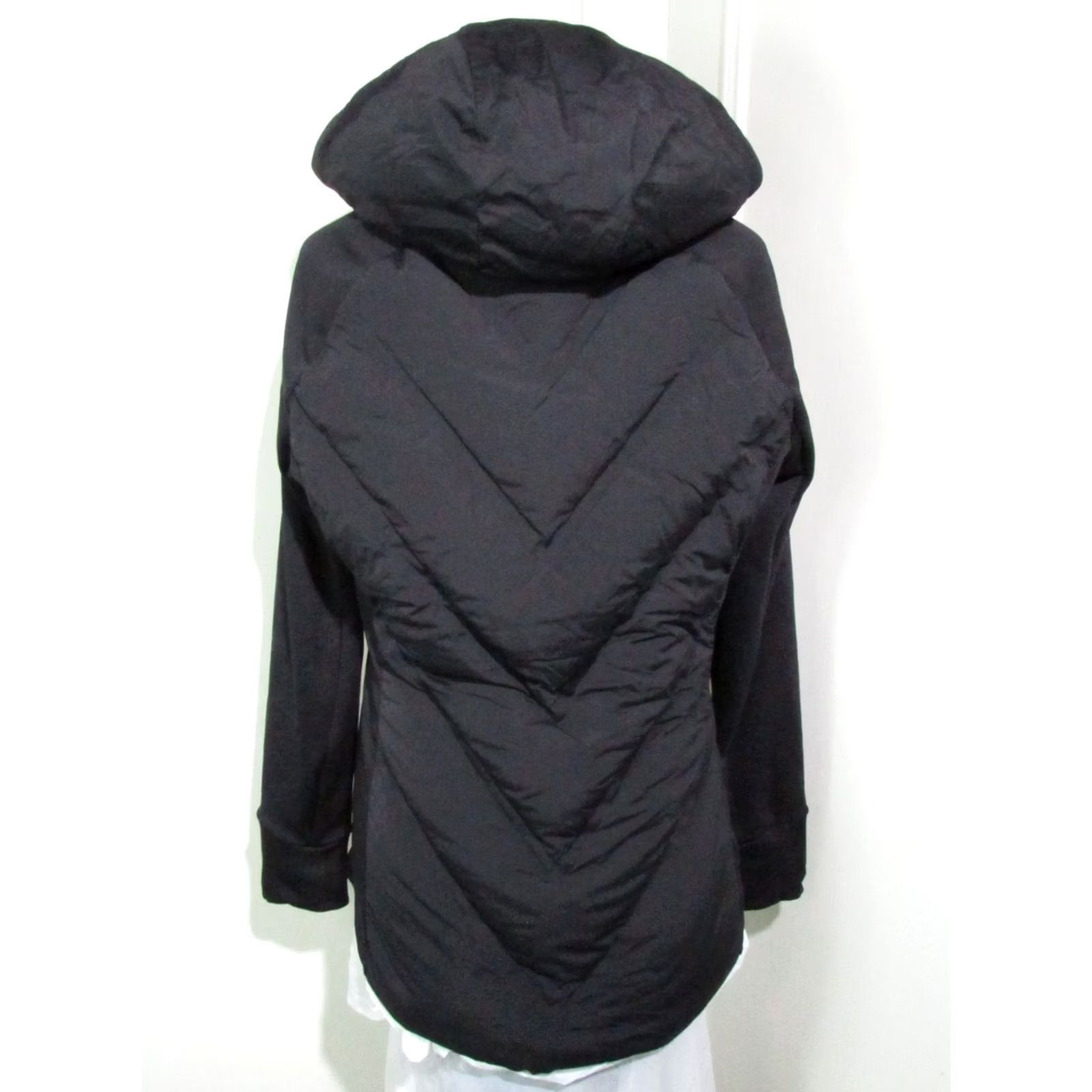 Athleta ATHLETA Hooded Puffer Jacket Coat Down Women's Size L Black Size L / US 10 / IT 46 - 4 Thumbnail