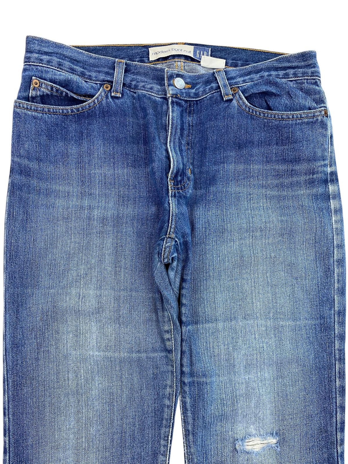 Gap GAP Faded Blue Wash Whiskered Style Boot Cut Jeans Size US 32 / EU 48 - 2 Thumbnail