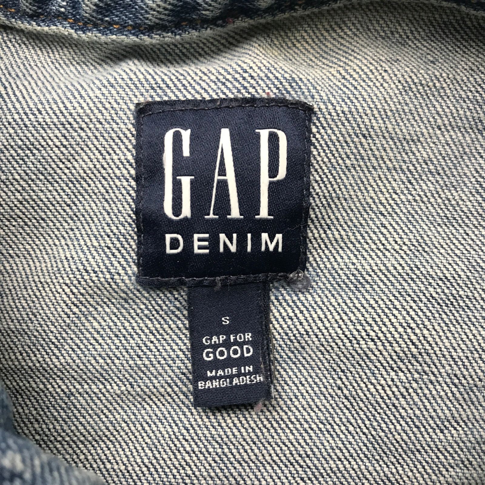 Gap Vintage Gap Denim Trucker Jacket Women S Long Sleeve Blue Size S / US 4 / IT 40 - 3 Thumbnail