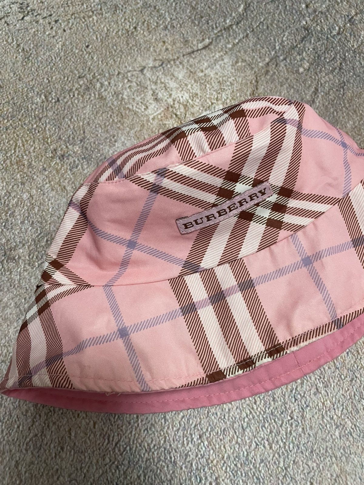 Burberry Burberry Reversible Checked Bucket Hat Size ONE SIZE - 2 Thumbnail