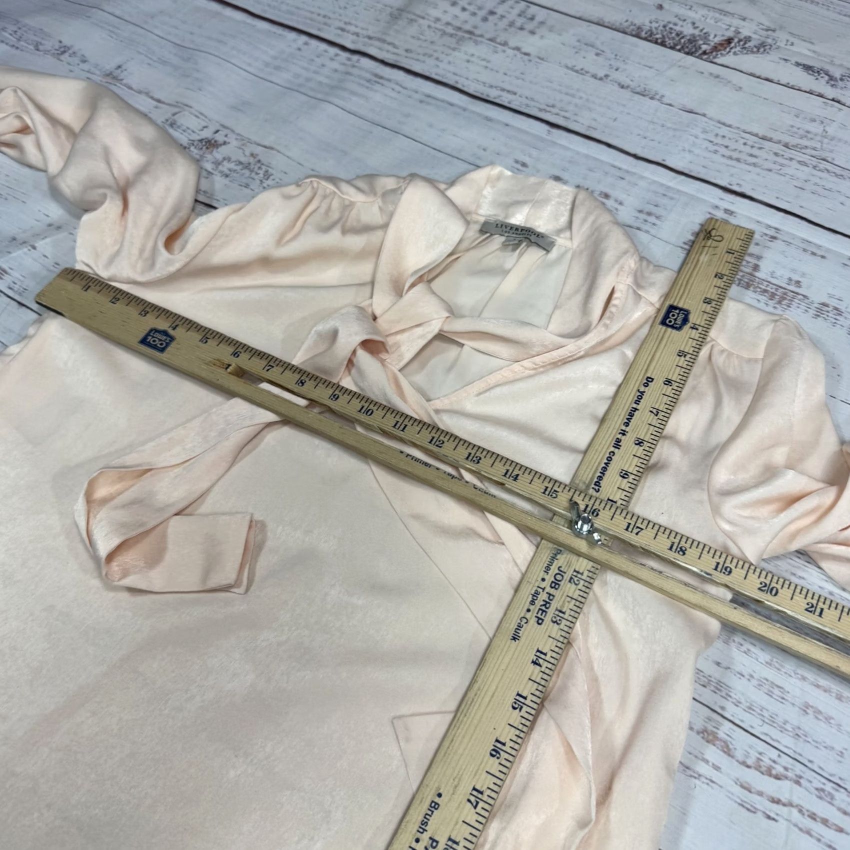 Vintage Liverpool Pink Sheer Blouse Shirt Top Shimmer Long Puff Sleeve Tie Neck Sz S Womens Blouse Size S / US 4 / IT 40 - 2 Thumbnail