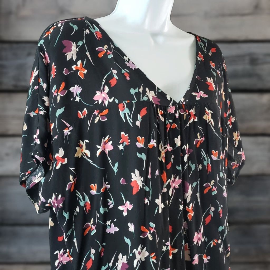 Madewell VINTAGE Madewell Womens Drifting Flowers Rhyme Top Sz Small Black Red Floral Size S / US 4 / IT 40 - 1 Thumbnail