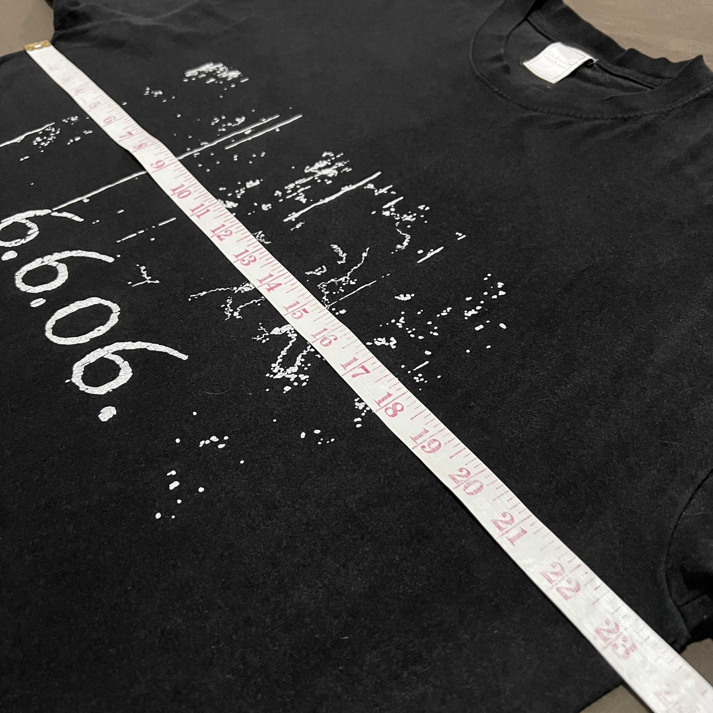 Expert Horror Vintage Y2K The Omen 666 Horror Movie Promo Tee XL Faded Size US XL / EU 56 / 4 - 6 Thumbnail