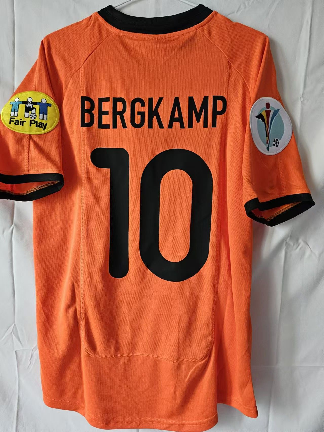Other 2000 Netherlands #10 Bergkamp Jersey Size US S / EU 44-46 / 1 - 1 Thumbnail