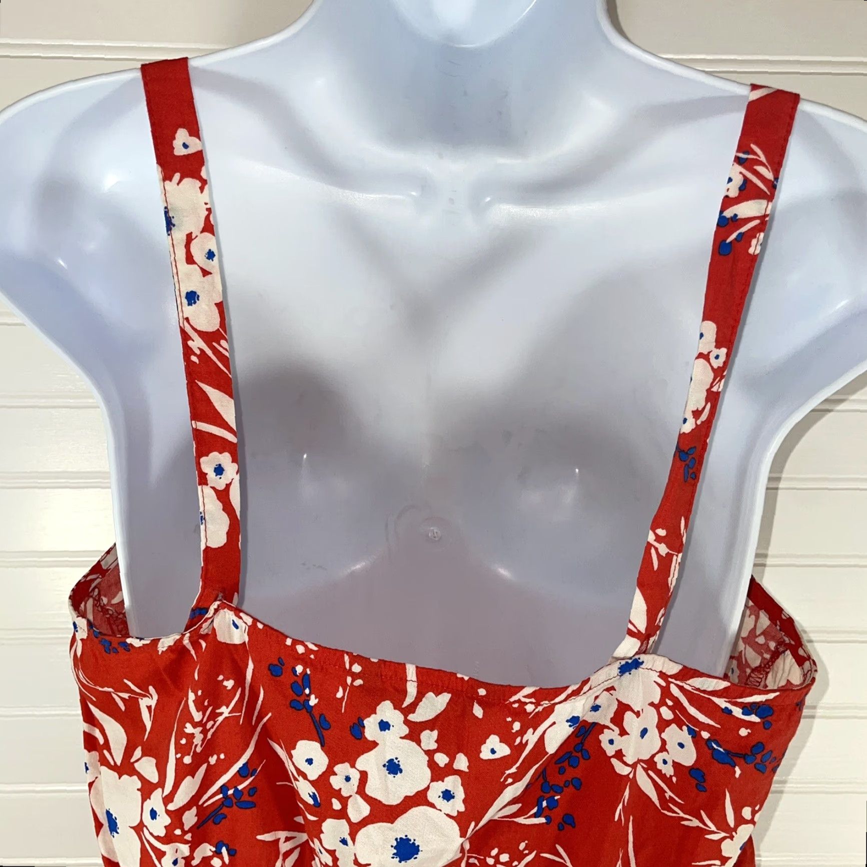 Banana Republic BANANA REPUBLIC Red Floral dress V-Neck Adjustable Straps Medium M Womens Sleeveless Sundress 2020s Short Knee-Length Size M / US 6-8 / IT 42-44 - 5 Thumbnail