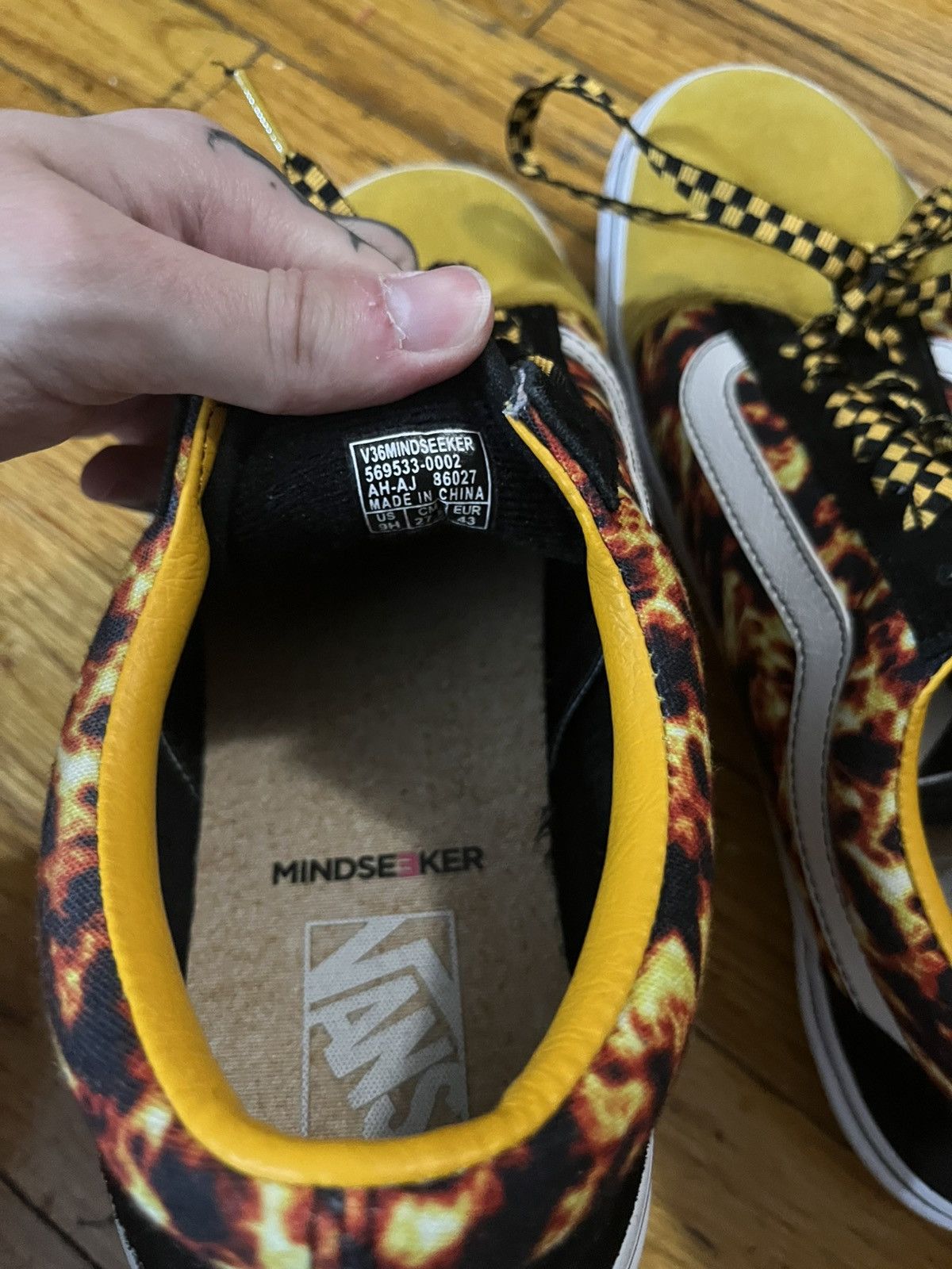 Vans Vans mind seeker protect your brain Size US 9 / EU 42 - 7 Thumbnail