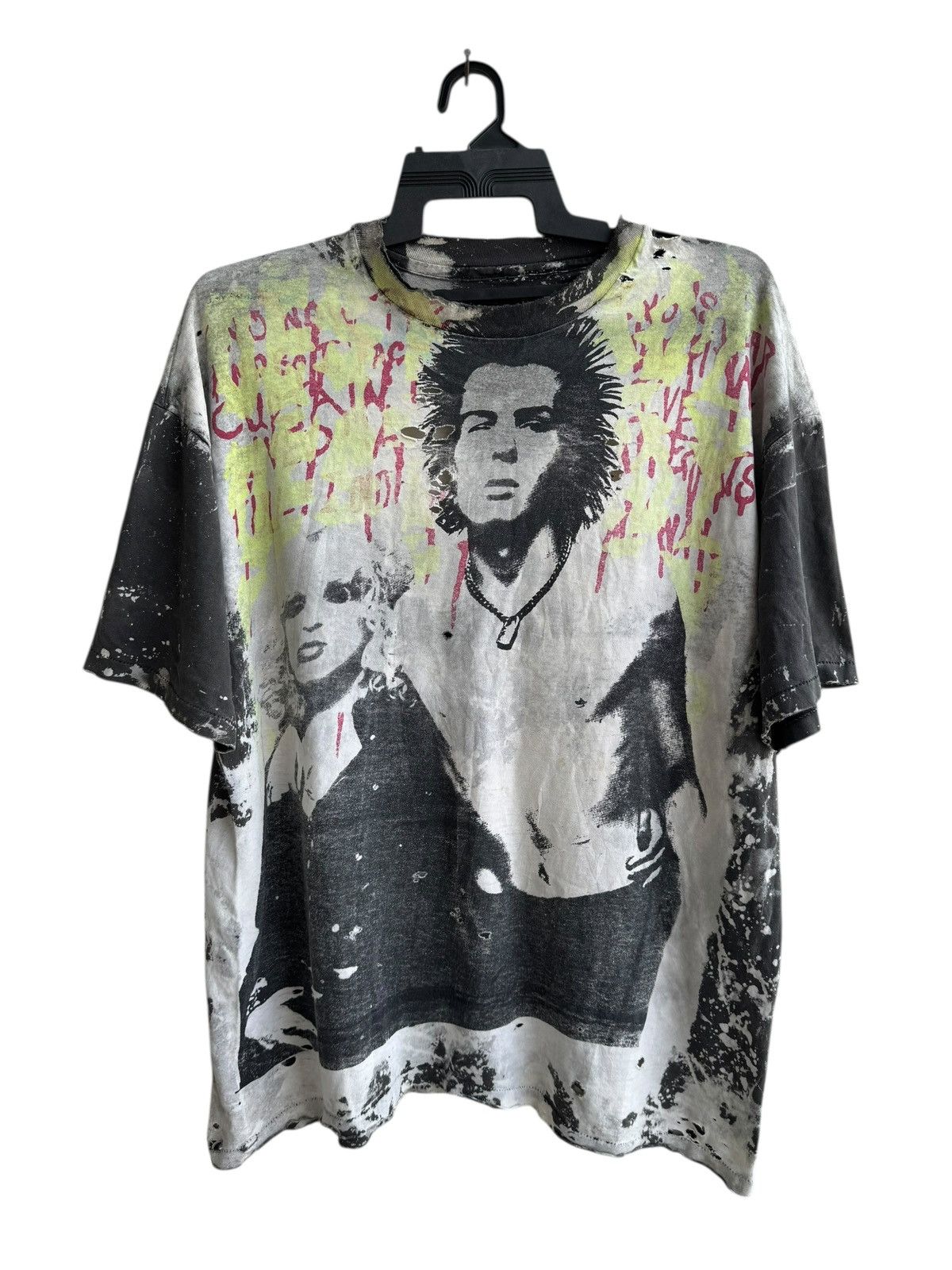 Band Tees Rare Vintage Thrashed Sid Vicious Sex Pistols Sid&Nancy AOP Size US L / EU 52-54 / 3 - 1 Thumbnail