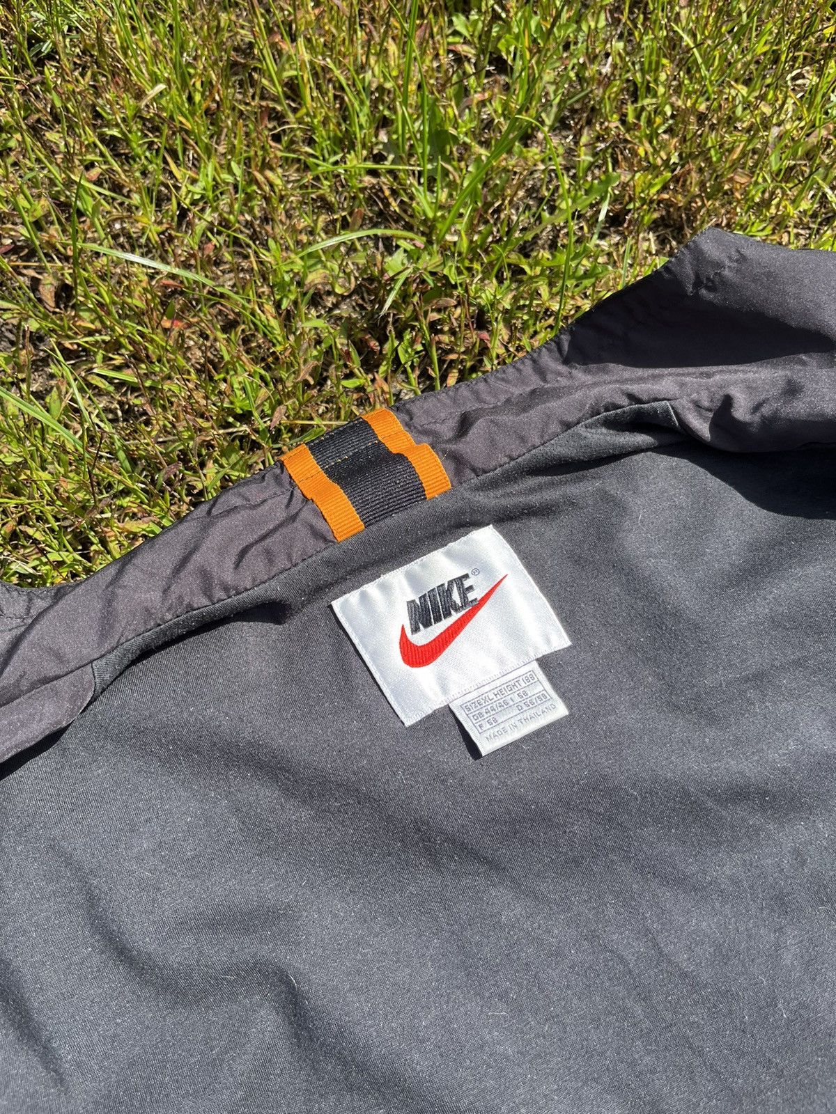 Nike × Vintage 🔥 NIKE CRAZY VINTAGE 90S Y2K NYLON SWOOSH LOGO WINDBREAKER Size US XL / EU 56 / 4 - 6 Thumbnail