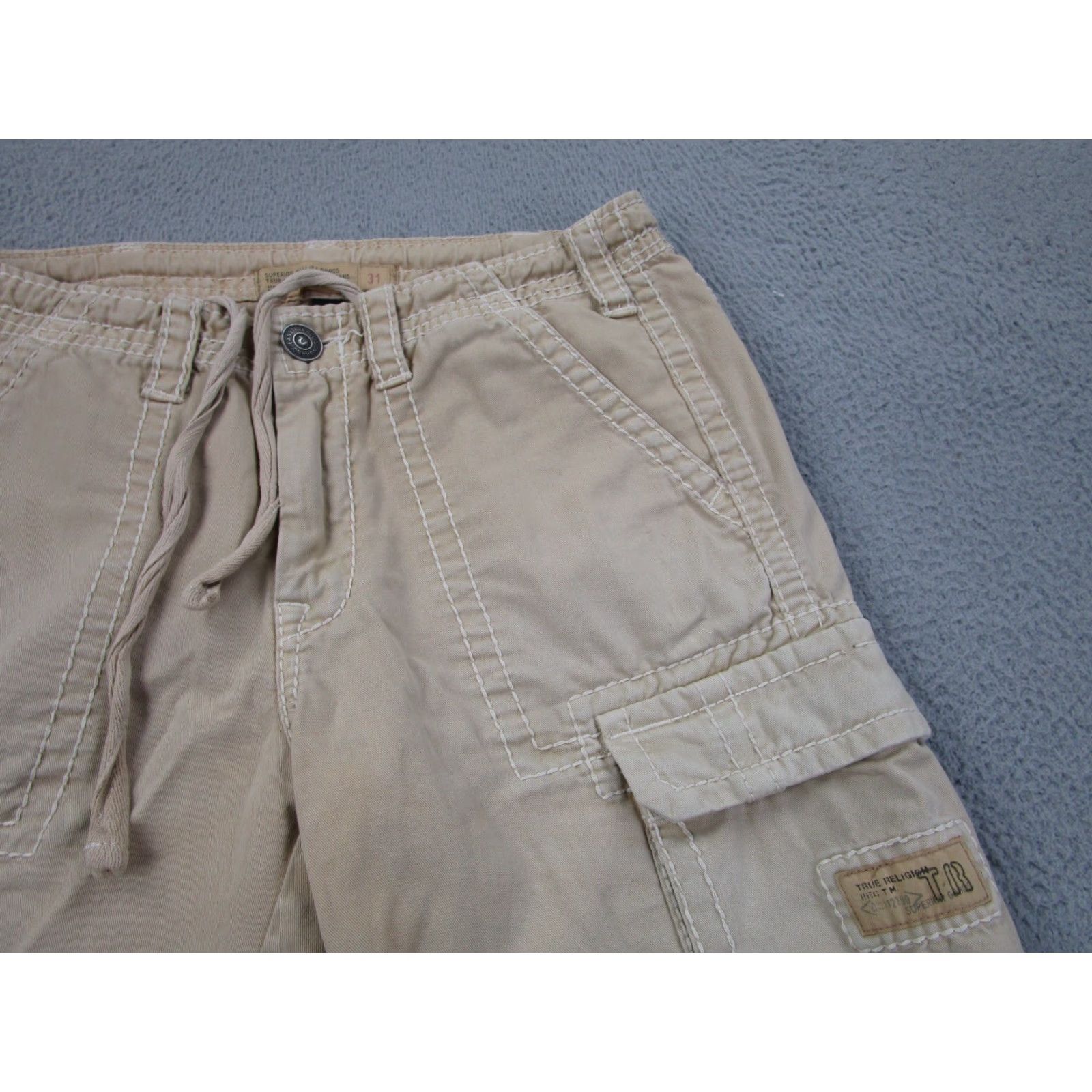 True Religion VINTAGE True Religion Cargo Shorts Mens 31 Beige Cotton Flat Front Pockets Cargo 12in Inseam Mens Size US 31 - 2 Thumbnail