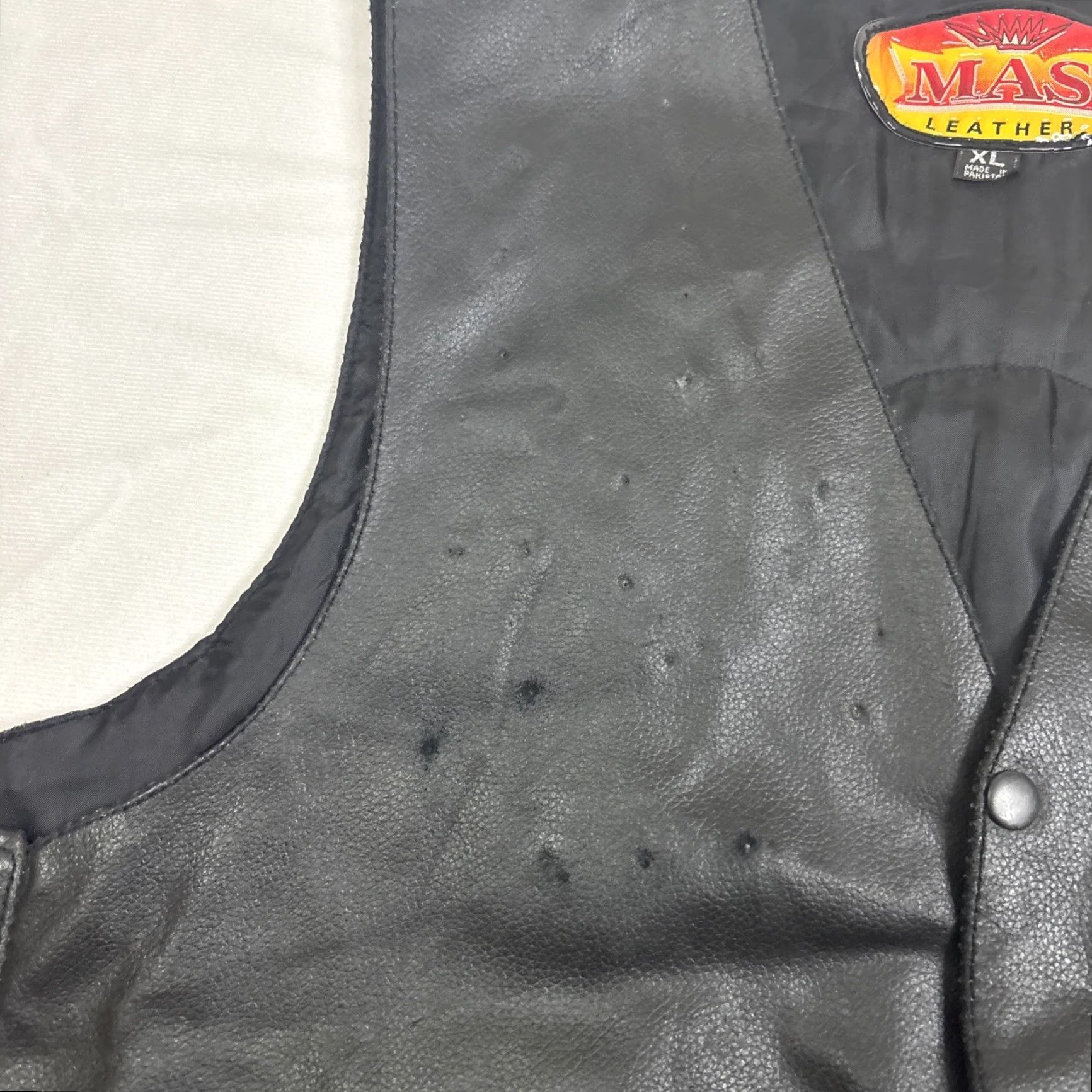 Vintage VINTAGE Mas Leather Leather Vest XL Black Biker Patch 80s Mas Leather Vest Men Full Zip Lined Pockets Size US XL / EU 56 / 4 - 3 Thumbnail