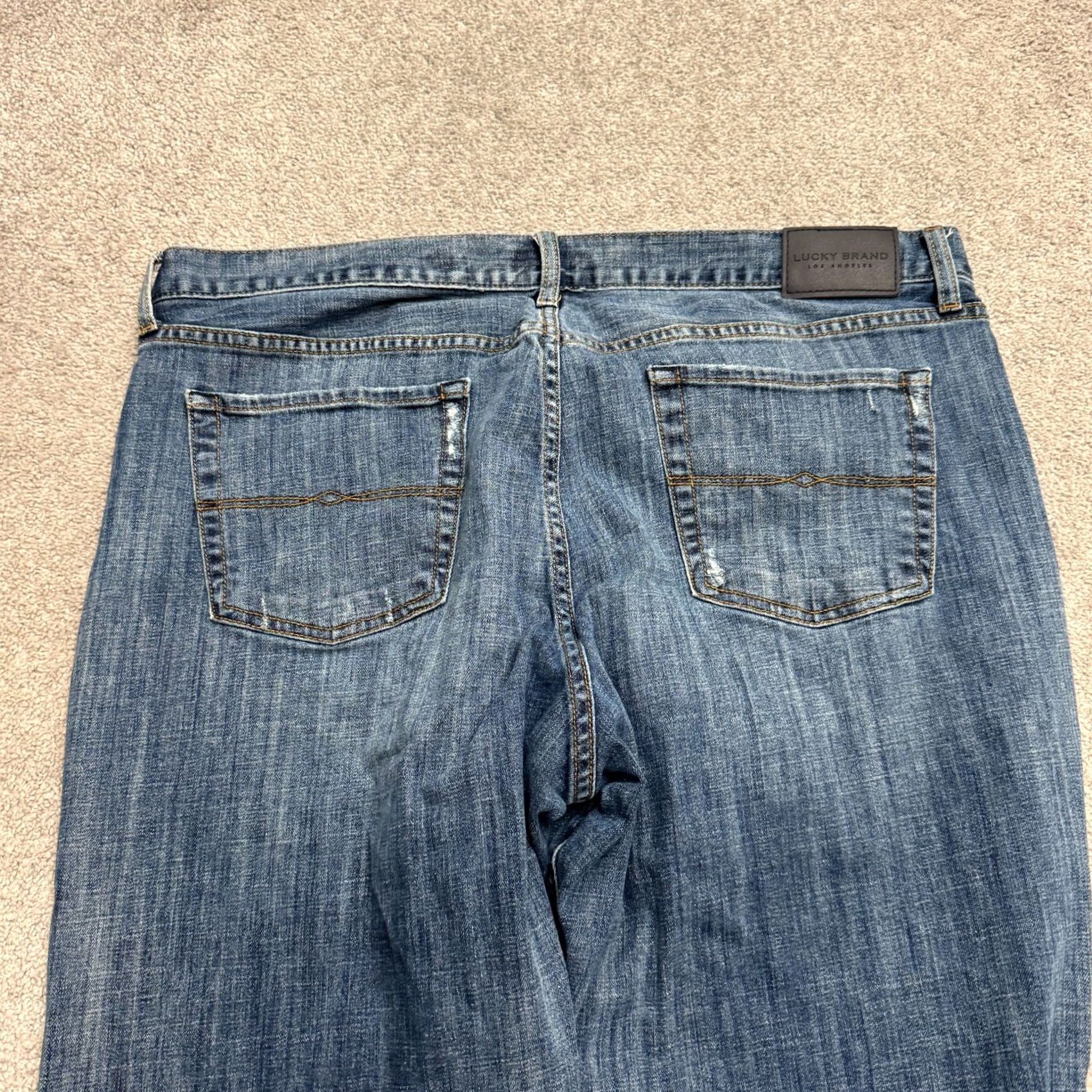 Lucky Brand Lucky Brand 181 Relaxed Fit Denim Jeans 42x30 Blue Medium Wash Cotton Casual Men 5-Pocket USA Logo Designer Jeans Regular Size 36 Inseam 29” Size US 36 / EU 52 - 4 Thumbnail