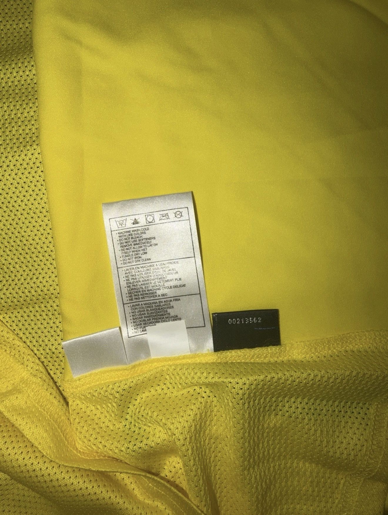 Nike Brazil 2002 Home Shirt - Authentic Nike PLAYER ISSUE - BNWT Size US L / EU 52-54 / 3 - 5 Thumbnail