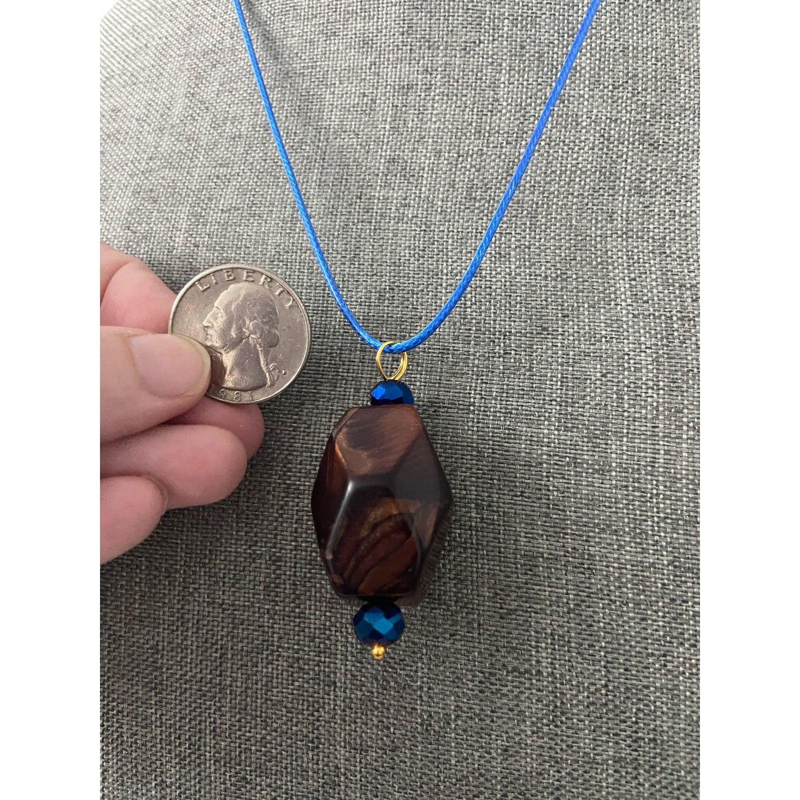 Handmade brown pendant necklace Size ONE SIZE - 2 Thumbnail