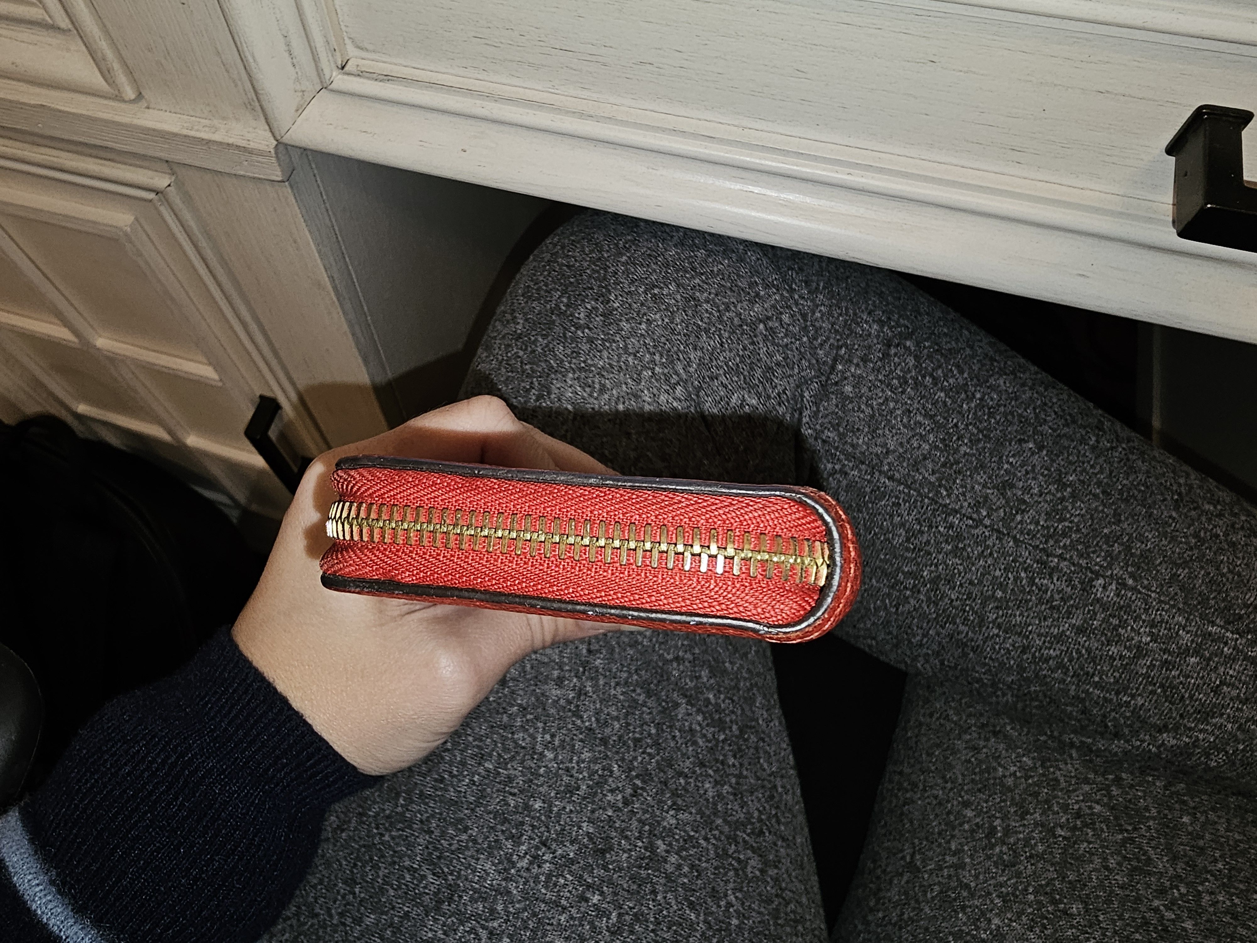 Louis Vuitton Monogram Red Zippy Size ONE SIZE - 4 Thumbnail