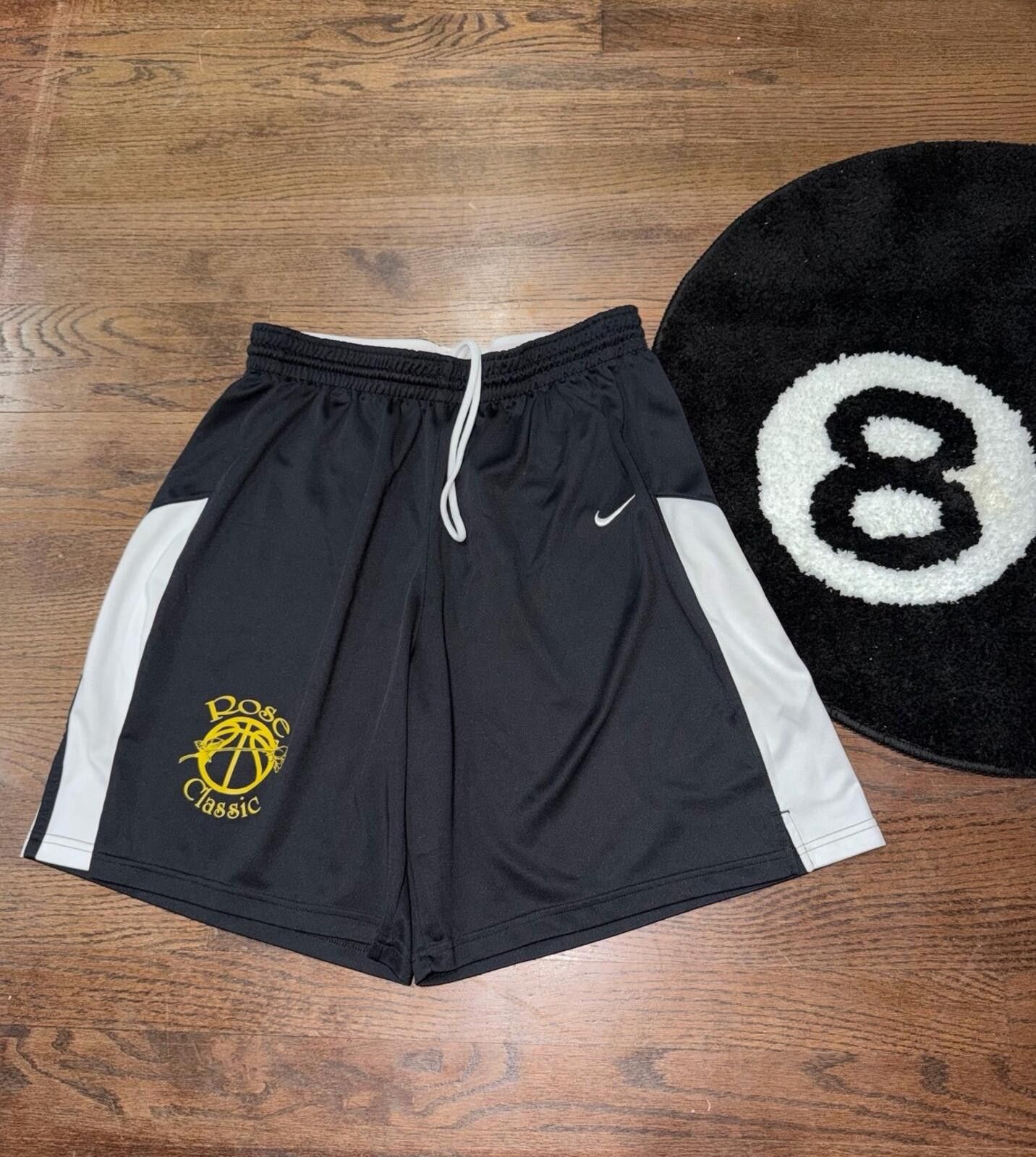 Nike Nike Rose Classic Black/White Hoop Shorts Mens LG Size US 34 / EU 50 - 1 Thumbnail