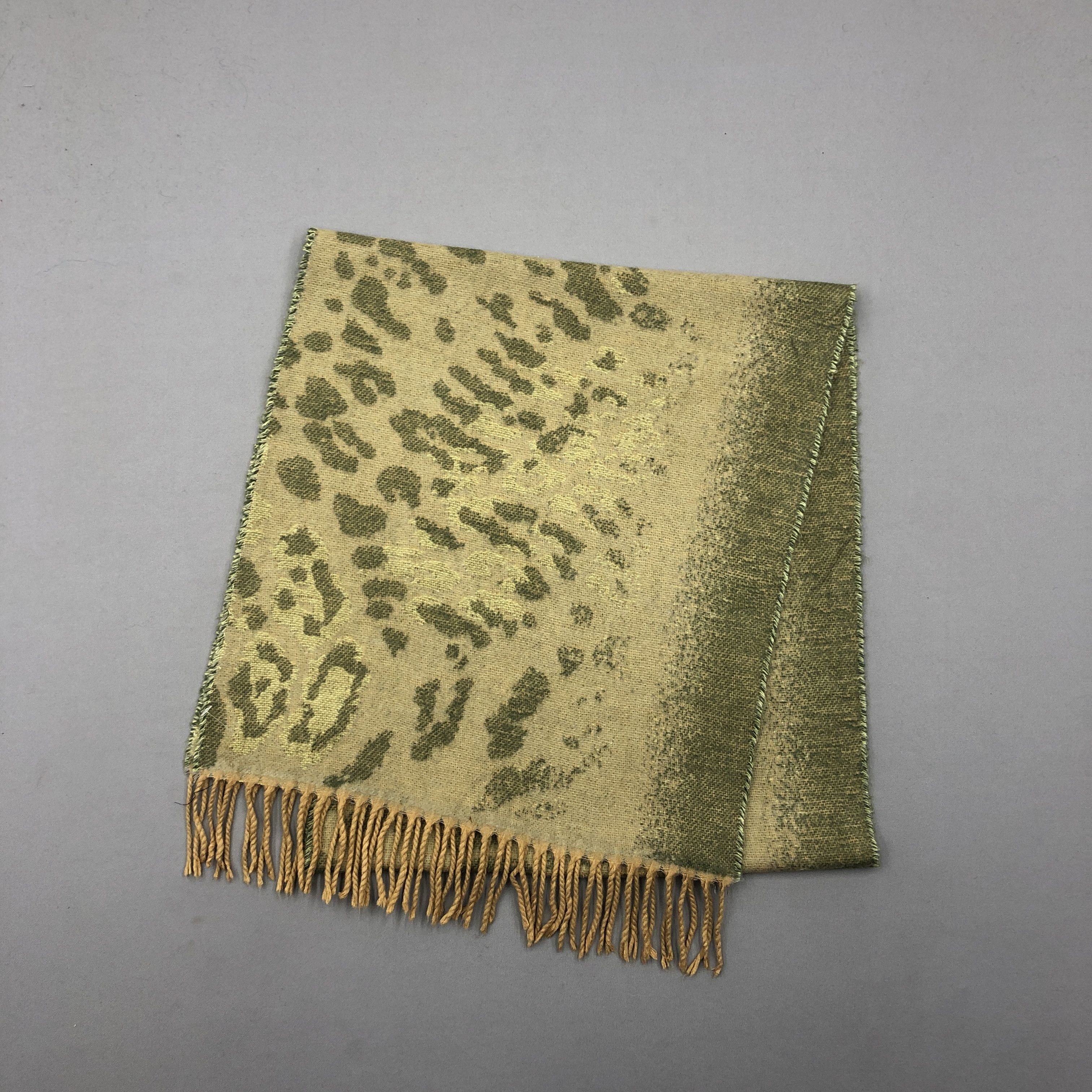 Krizia Uomo Vintage Evex by Krizia Scarf Artwork Leopard Wool Scarves Size ONE SIZE - 2 Thumbnail