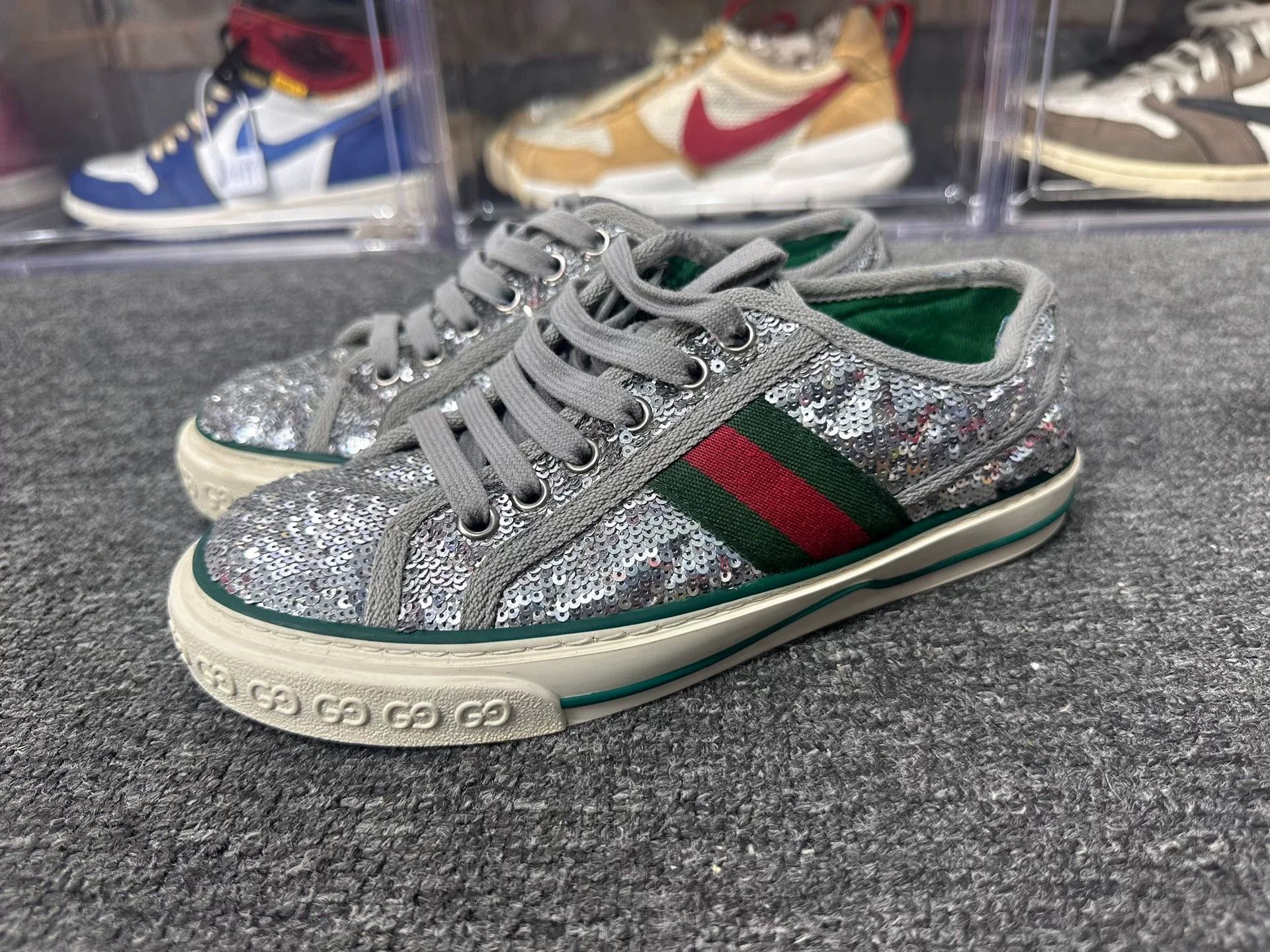 Gucci Gucci Lowtop Sneakers 10 Men Size US 10 / EU 43 - 1 Thumbnail