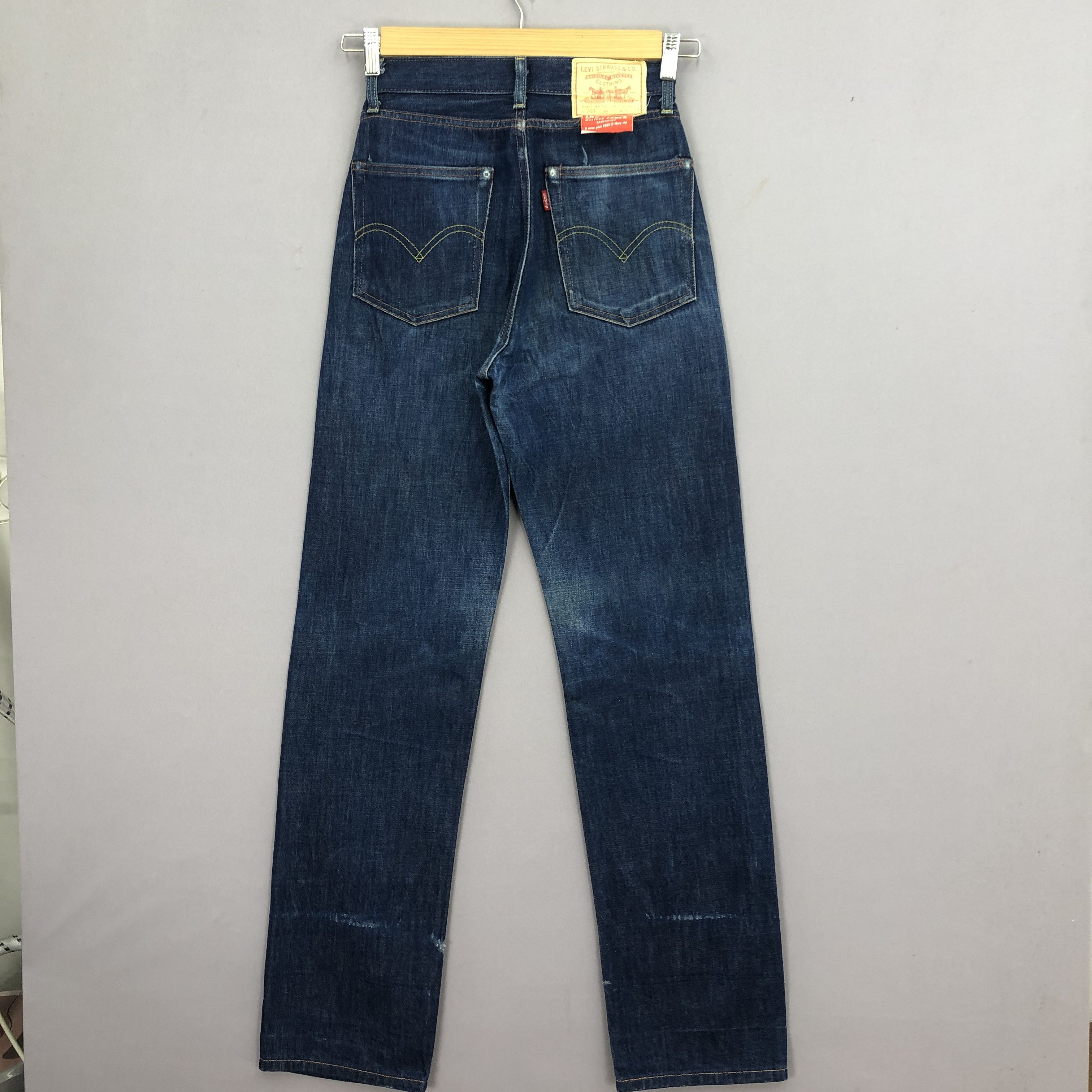 Levi's Vintage Levis 701 Selvedge Jeans Levi's Redline Denim Size 24" / US 00 / IT 34 - 2 Thumbnail
