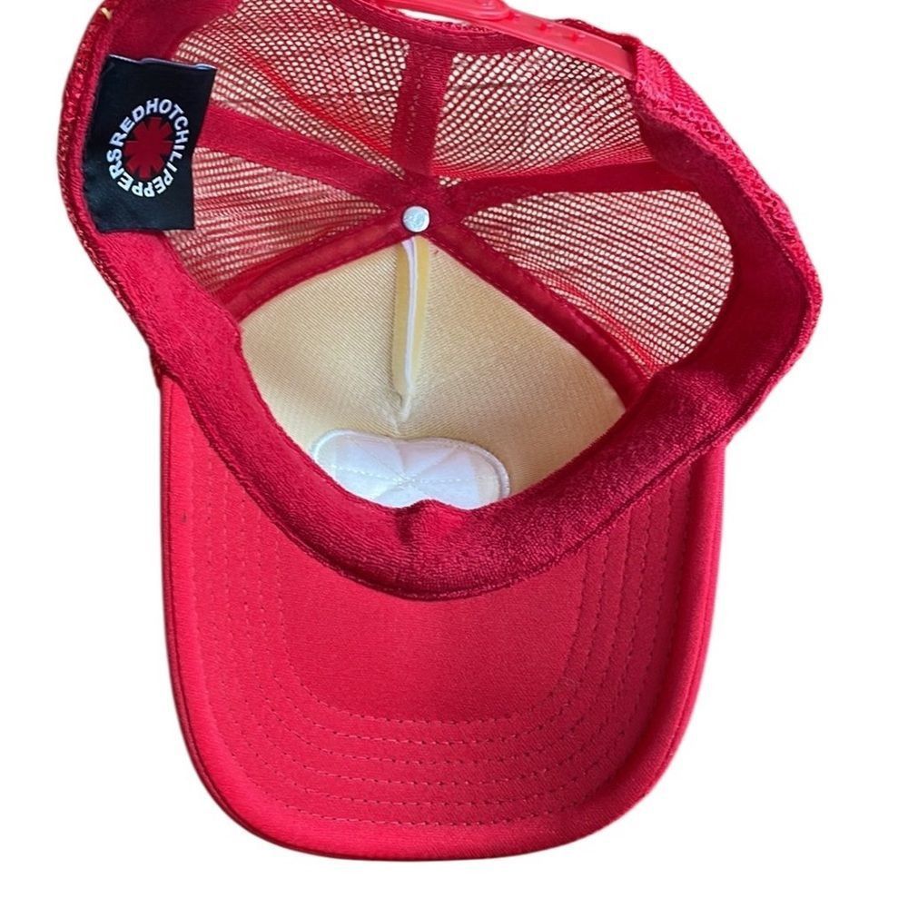 Other Red Hot Chili Pepper Unlimited Love Tour Snap Back Trucker H Size ONE SIZE - 4 Thumbnail