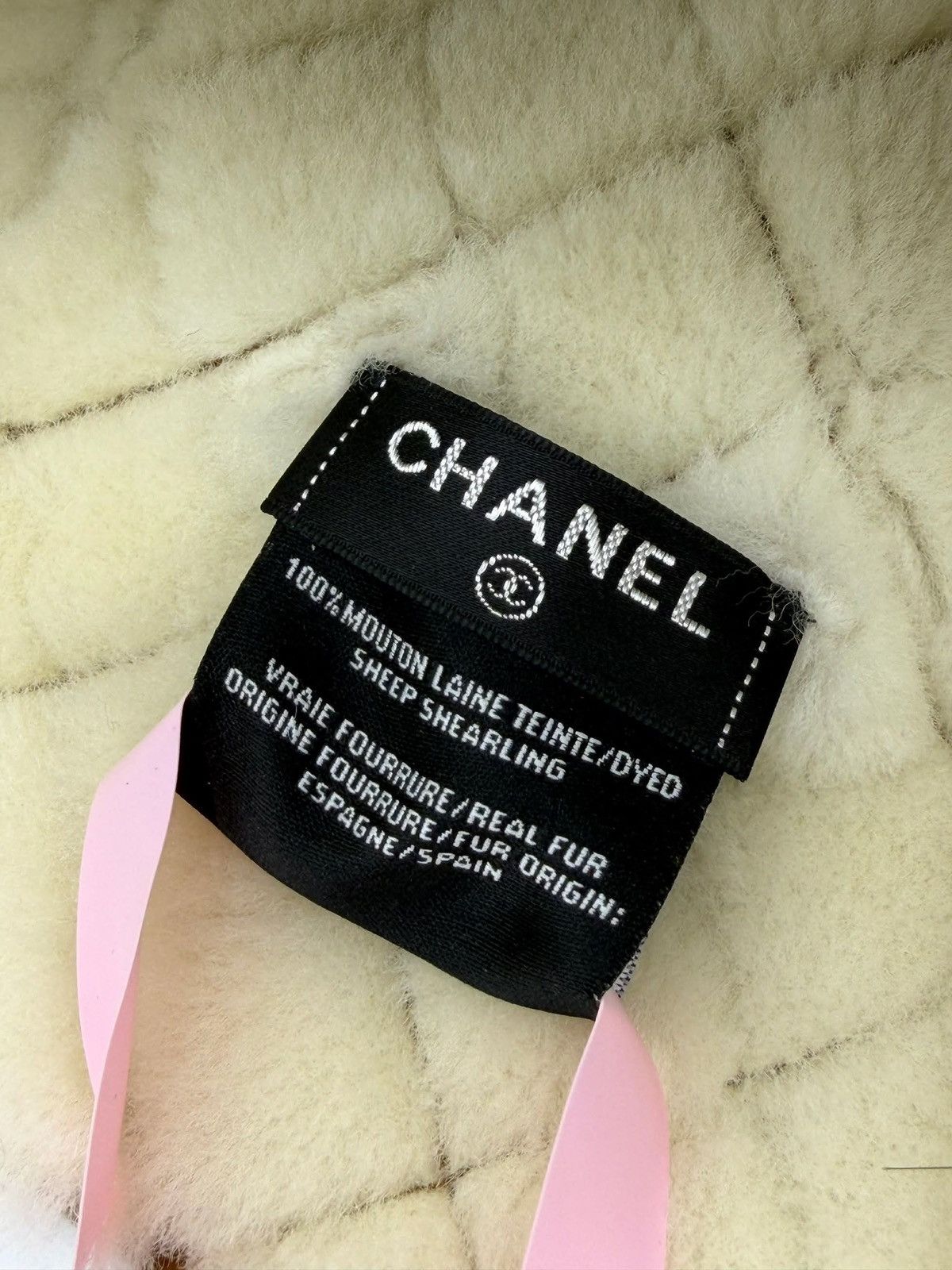 Chanel VERY RARE 2023 Chanel Quilted Shearling trapper hat Size ONE SIZE - 7 Thumbnail