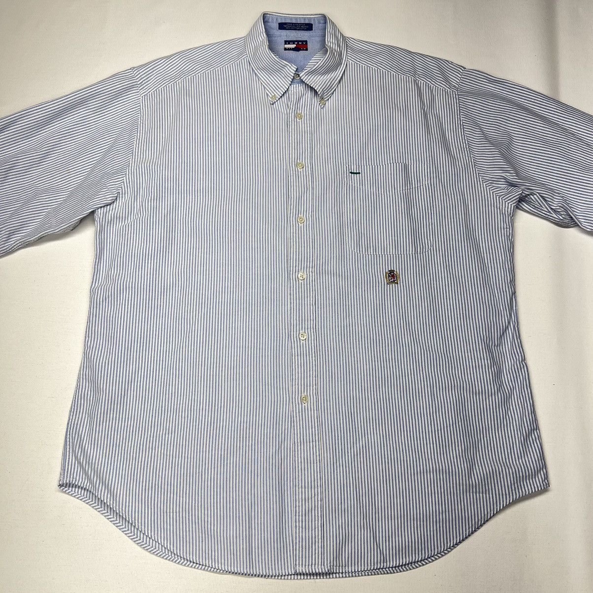 Tommy Hilfiger × Vintage VTG Tommy Hilfiger Button Down Shirt White Blue Striped Size US L / EU 52-54 / 3 - 2 Thumbnail
