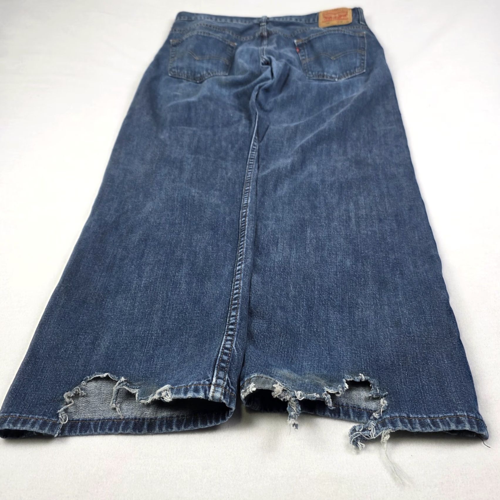 Levi's VINTAGE Levi's 569 Jeans Baggy Distressed Grunge 36x32 Blue Men Adult Wide-Leg Skateboard Size US 36 / EU 52 - 3 Thumbnail