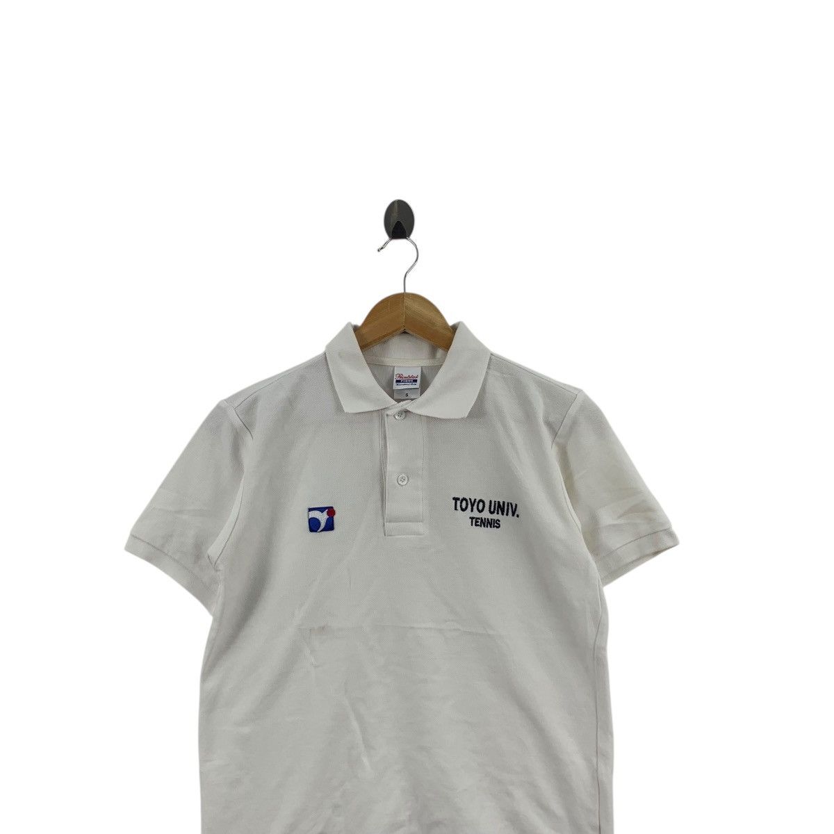 Other TOYO UNIVERSITY TENNIS CLUB Embossed Logo Polo Tee Shirt Top Size S / US 4 / IT 40 - 2 Thumbnail