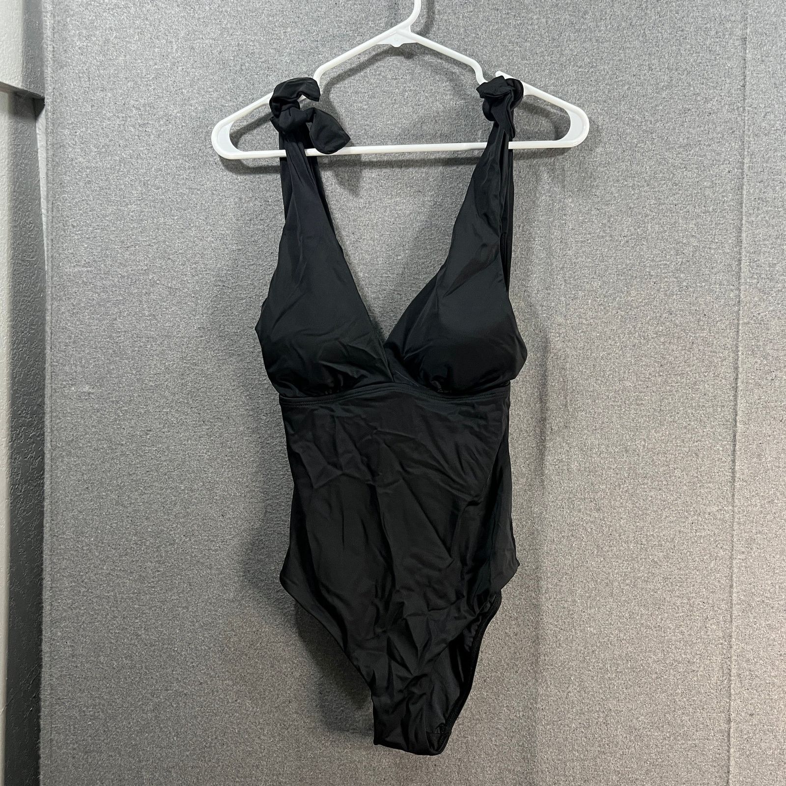 Other Kim Gravel x Swimsuits Tie Shoulder One Piece Black Size 6 Size M / US 6-8 / IT 42-44 - 1 Thumbnail
