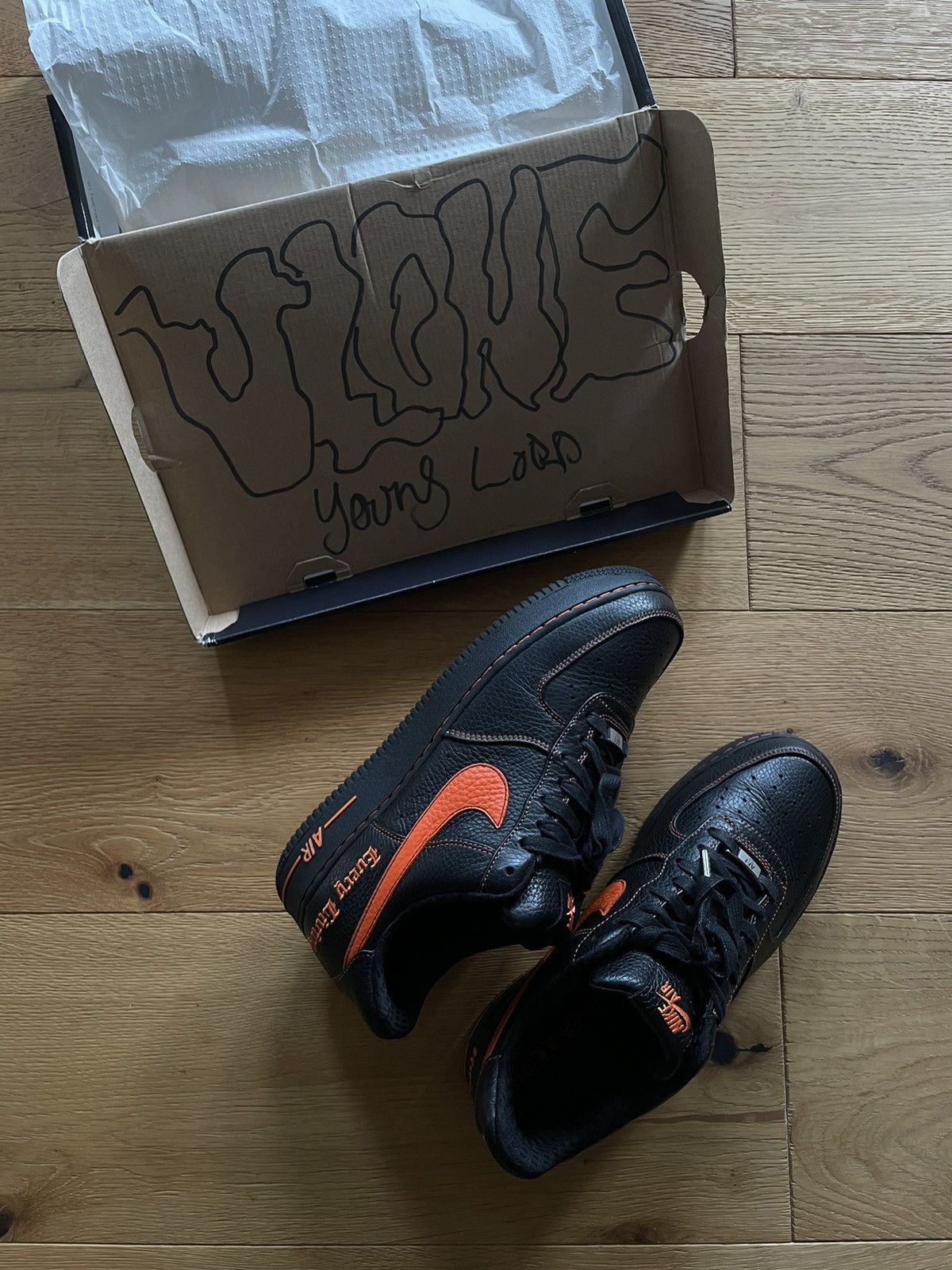 Nike × Vlone Vlone Nike Air Force 1 Low US9 Size US 9 / EU 42 - 1 Thumbnail
