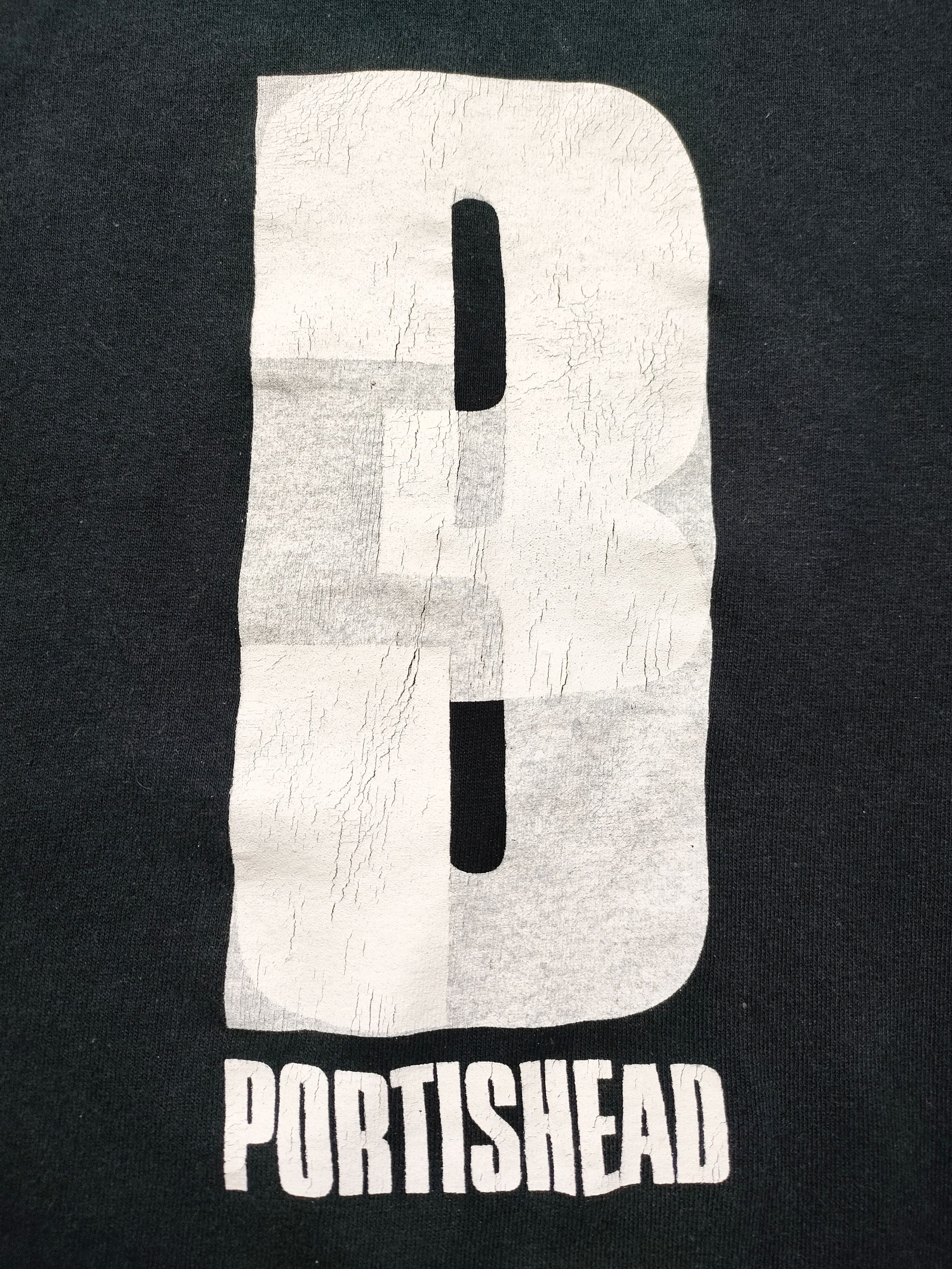 Band Tees 00s PORTISHEAD - THIRD Vintage T-Shirt (dark navy) Size US L / EU 52-54 / 3 - 4 Thumbnail