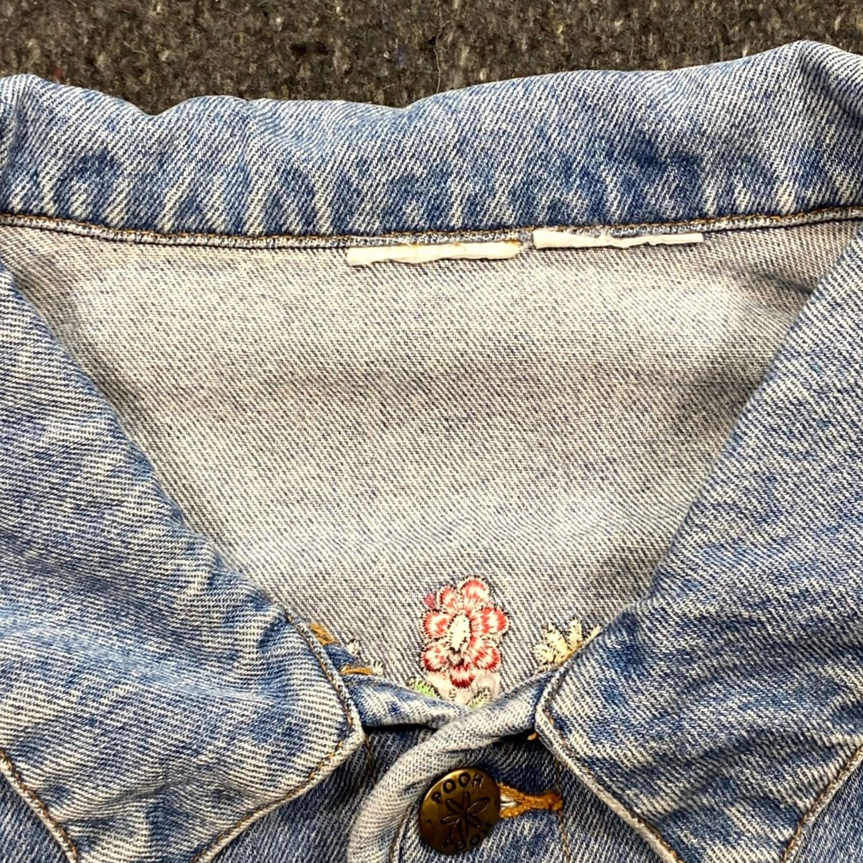 Disney VINTAGE Pooh Disney Cottagecore Womens M Winnie the Pooh Piglet Embroidered Denim Jacket Size M / US 6-8 / IT 42-44 - 5 Thumbnail