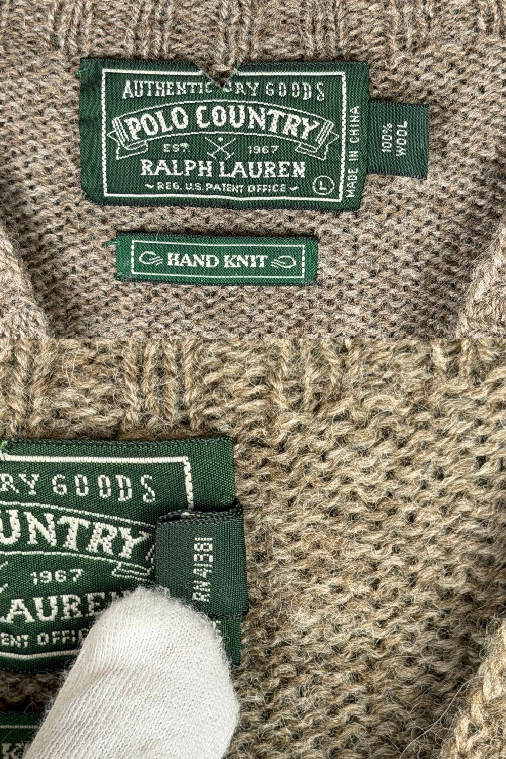 Polo Ralph Lauren FW89 Original late 80s Polo Country hand-knit vest Size US L / EU 52-54 / 3 - 4 Thumbnail