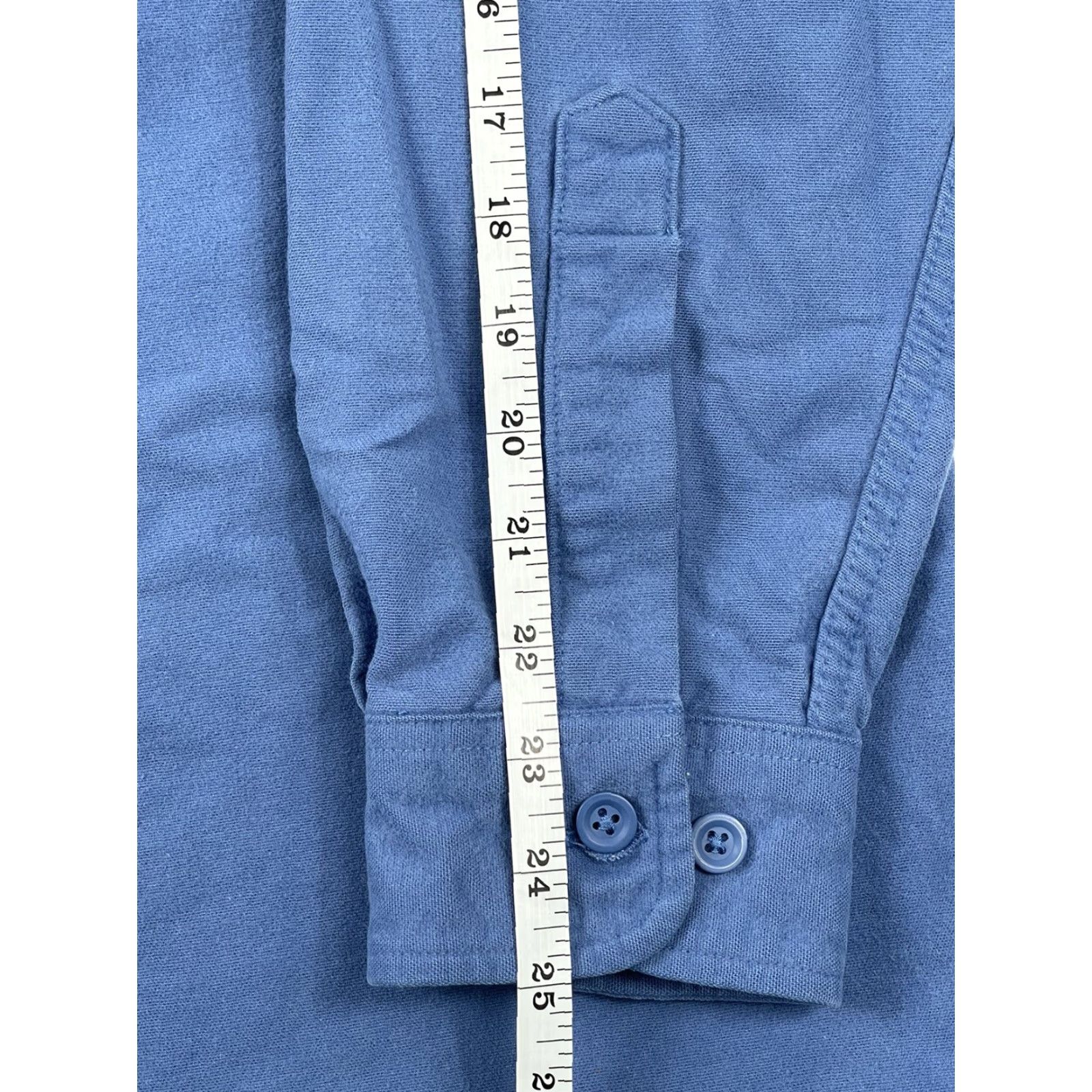 Vintage VINTAGE L.L. Bean Flannel Shirt 90s Heavyweight Long Sleeve Button-Up Adult Large Light Blue Mens Size US L / EU 52-54 / 3 - 7 Thumbnail