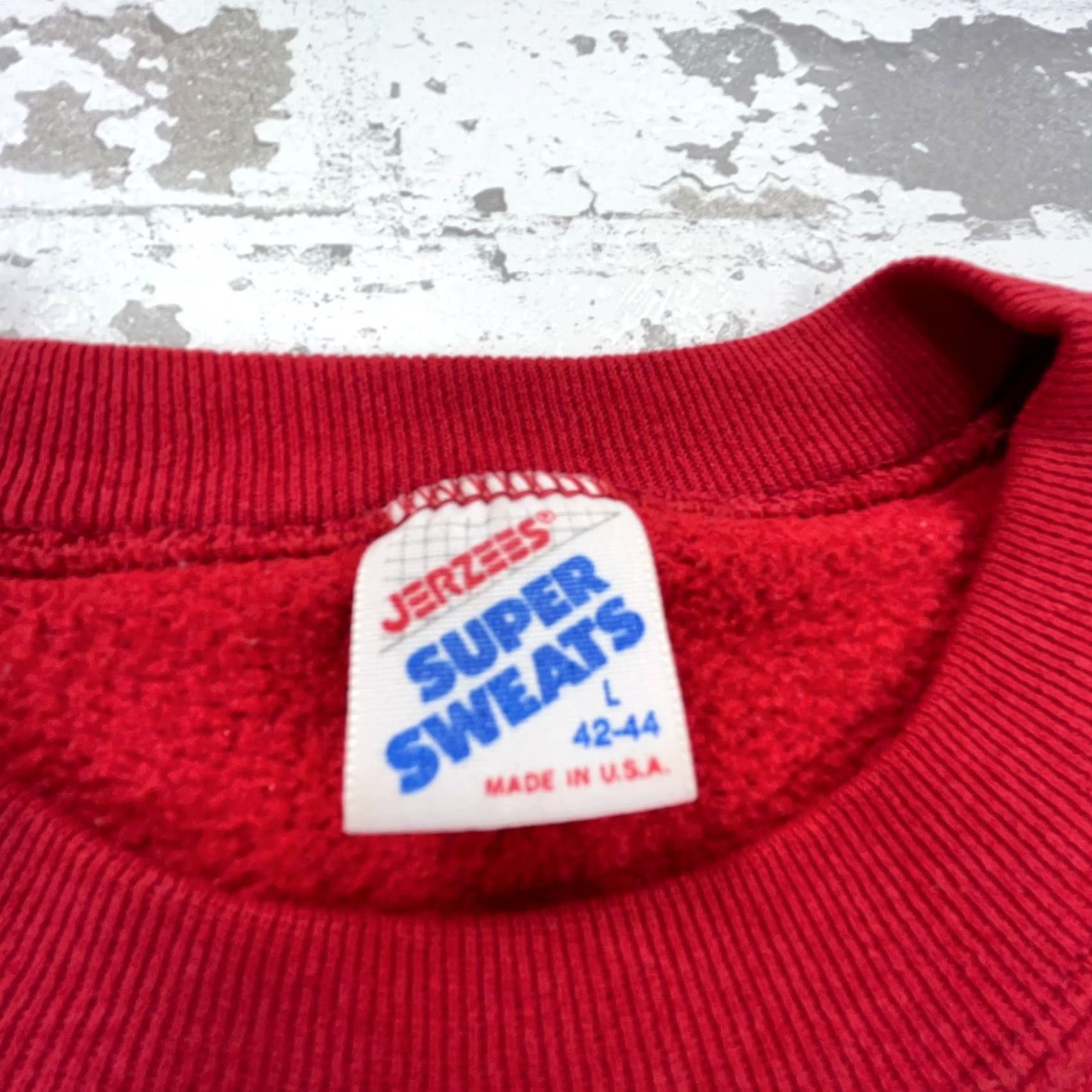 Jerzees VINTAGE JERZEES Sweatshirt Men Large Red Crew Neck Sweater 90s Y2K 50/50 Plain USA Size US L / EU 52-54 / 3 - 2 Thumbnail