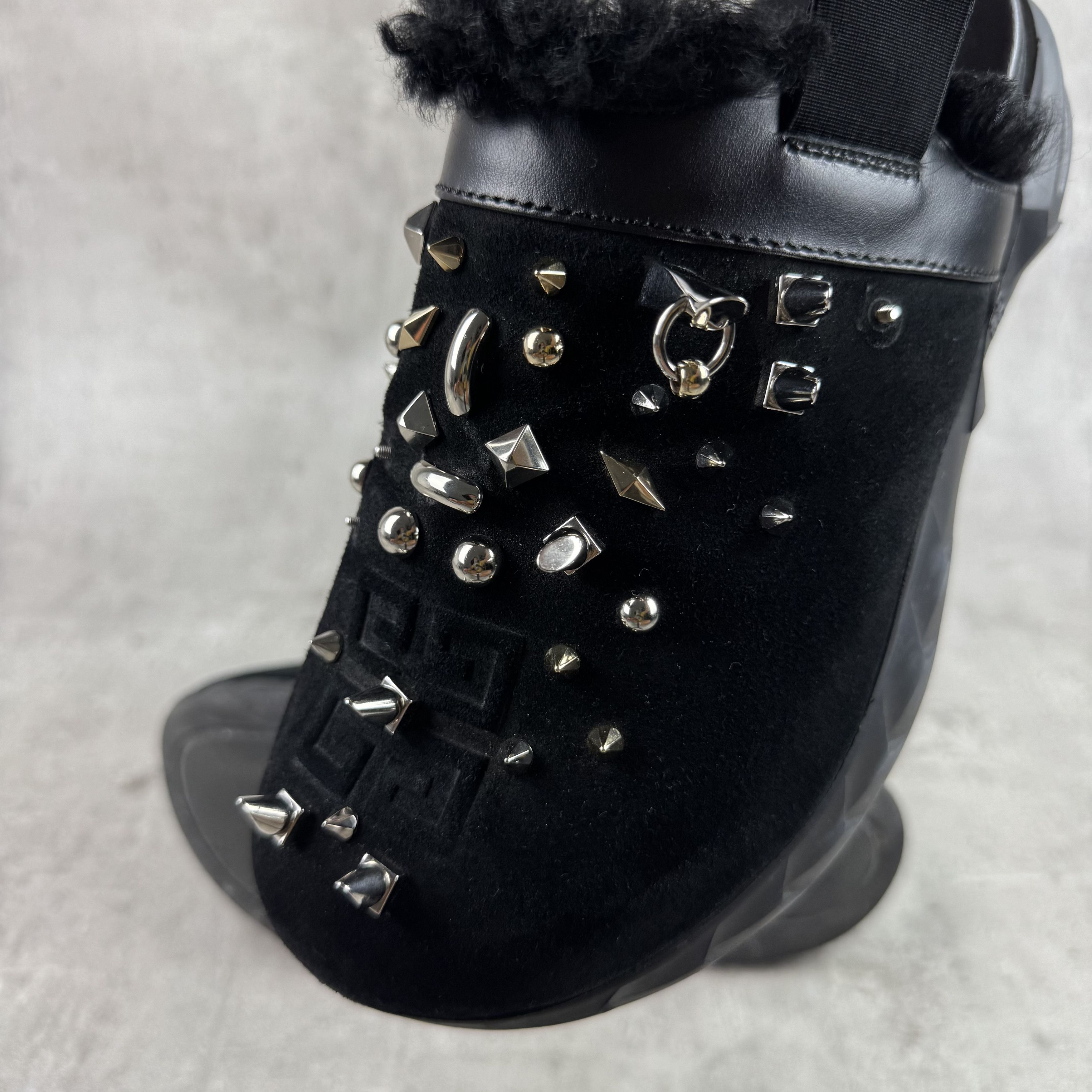 Givenchy GIVENCHY Marshmallow Spiked Shearling Slingback Clogs Mules Size US 7 / EU 40 - 12 Thumbnail