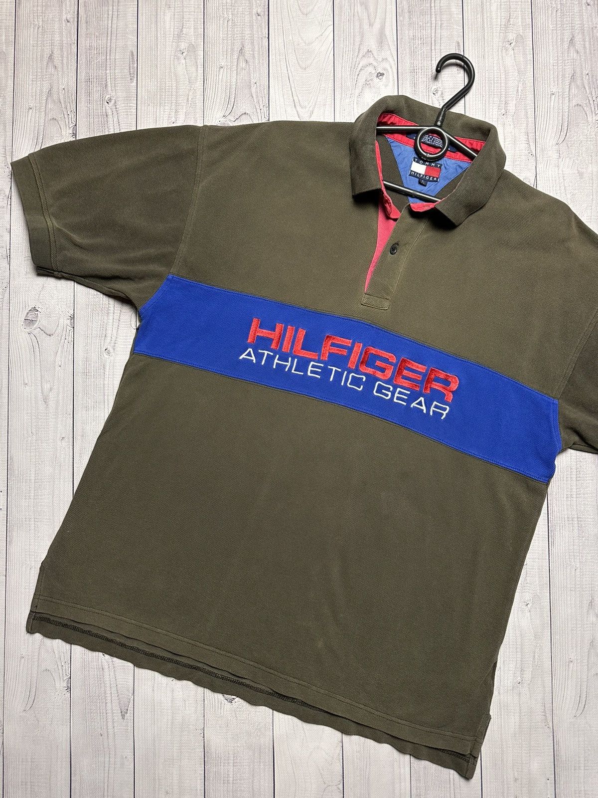 Tommy Hilfiger × Vintage Vintage polo Tommy Hilfiger Athletics brown big logo size L Size US L / EU 52-54 / 3 - 2 Thumbnail