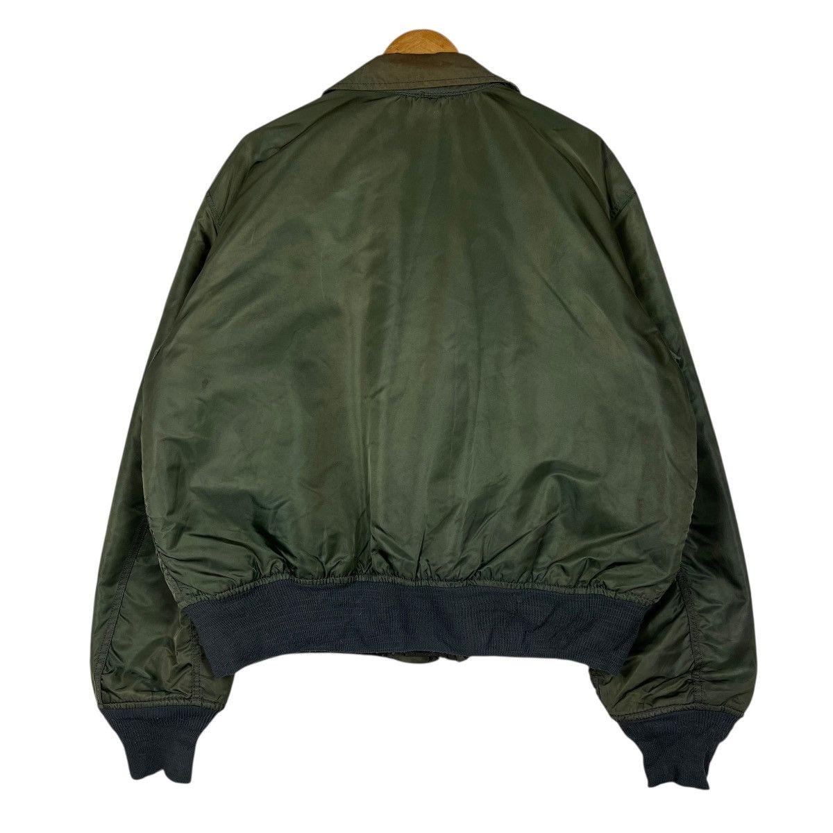 Alpha Industries Vintage alpha Cwu 45 P Bomber Jacket Made In Usa Size XL Size US XL / EU 56 / 4 - 2 Thumbnail