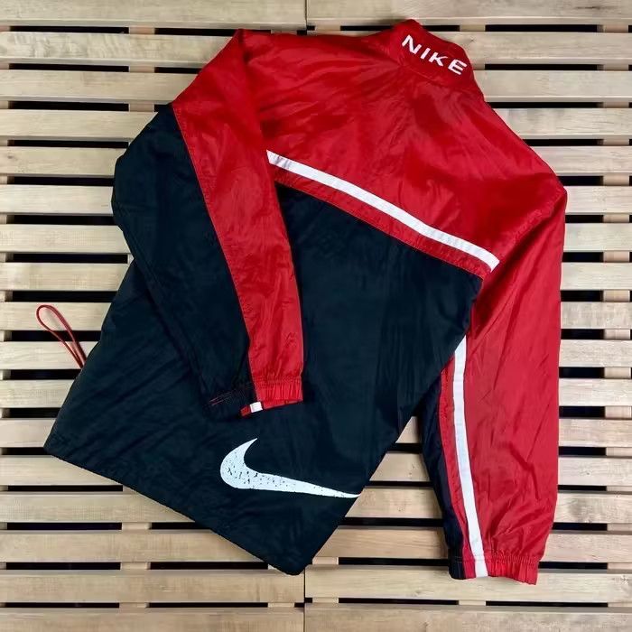 Nike × Vintage Mens Bomber Jacket Nike Vintage Red Size S Back Logo Size US S / EU 44-46 / 1 - 6 Thumbnail