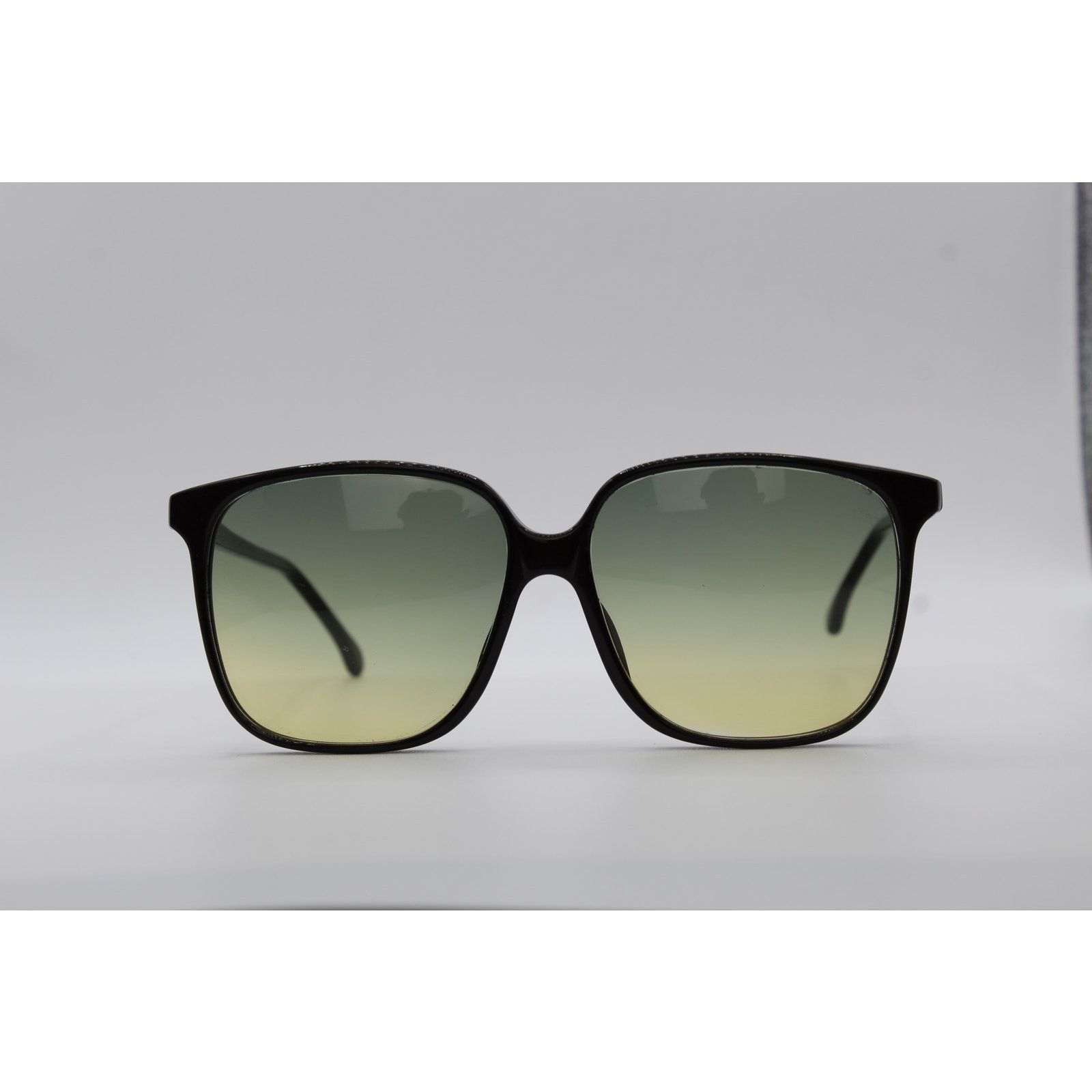 Guess Guess Black with Green Lens Square Sunglasses Size ONE SIZE - 2 Thumbnail