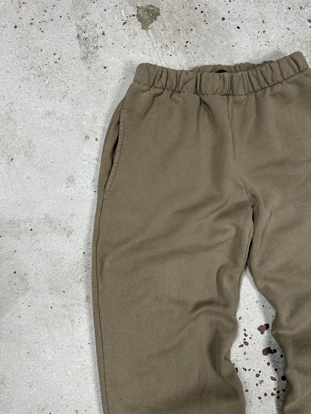 Vintage Vintage Brandy Melville Blank Brown Sweatpants Baggy Size US 30 / EU 46 - 5 Thumbnail