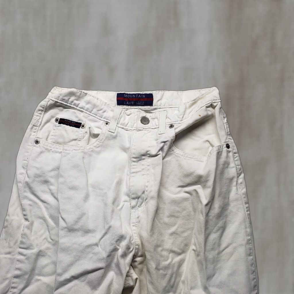 Vintage Mountain Lake White Capri Jeans Adult 8 Womens Capri Pants White Mountain Lake Jeans 8 Womens Size 30" / US 8 / IT 44 - 1 Thumbnail