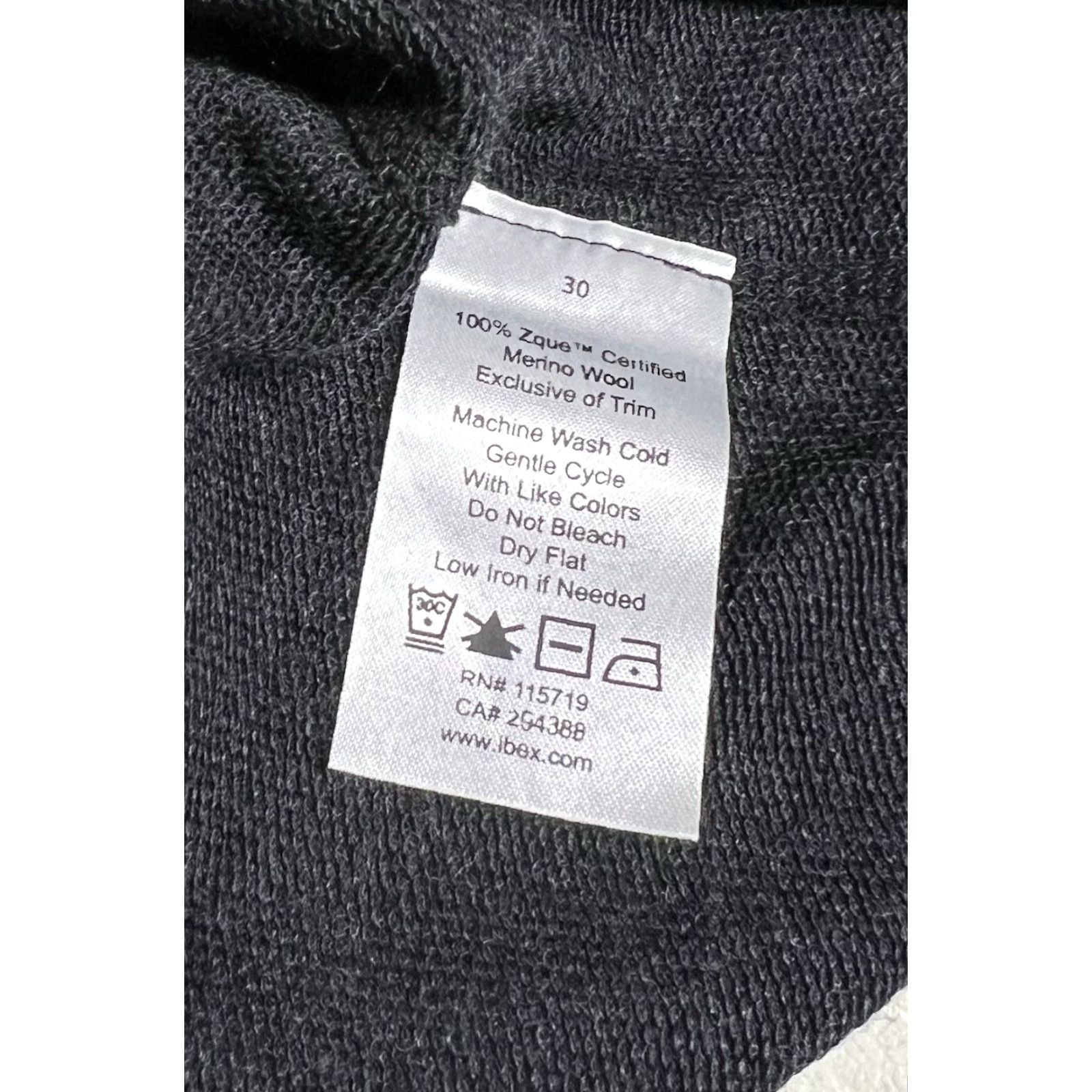 Vintage Ibex Sweater Full Zip Shirt Mens L Gray Wool Zip Embroidered Logo USA Made Full Zip Mock Neck Regular Knit Button? Size US L / EU 52-54 / 3 - 3 Thumbnail