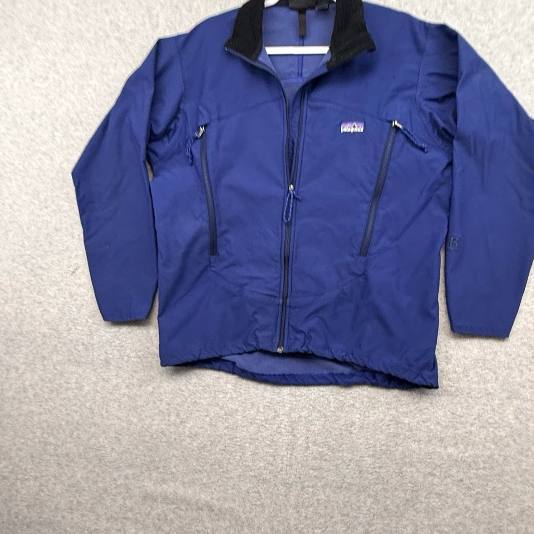 Patagonia VINTAGE Patagonia Jacket Mens Slingshot Regulator Zip Up Windbreaker Navy Blue Size US M / EU 48-50 / 2 - 2 Thumbnail
