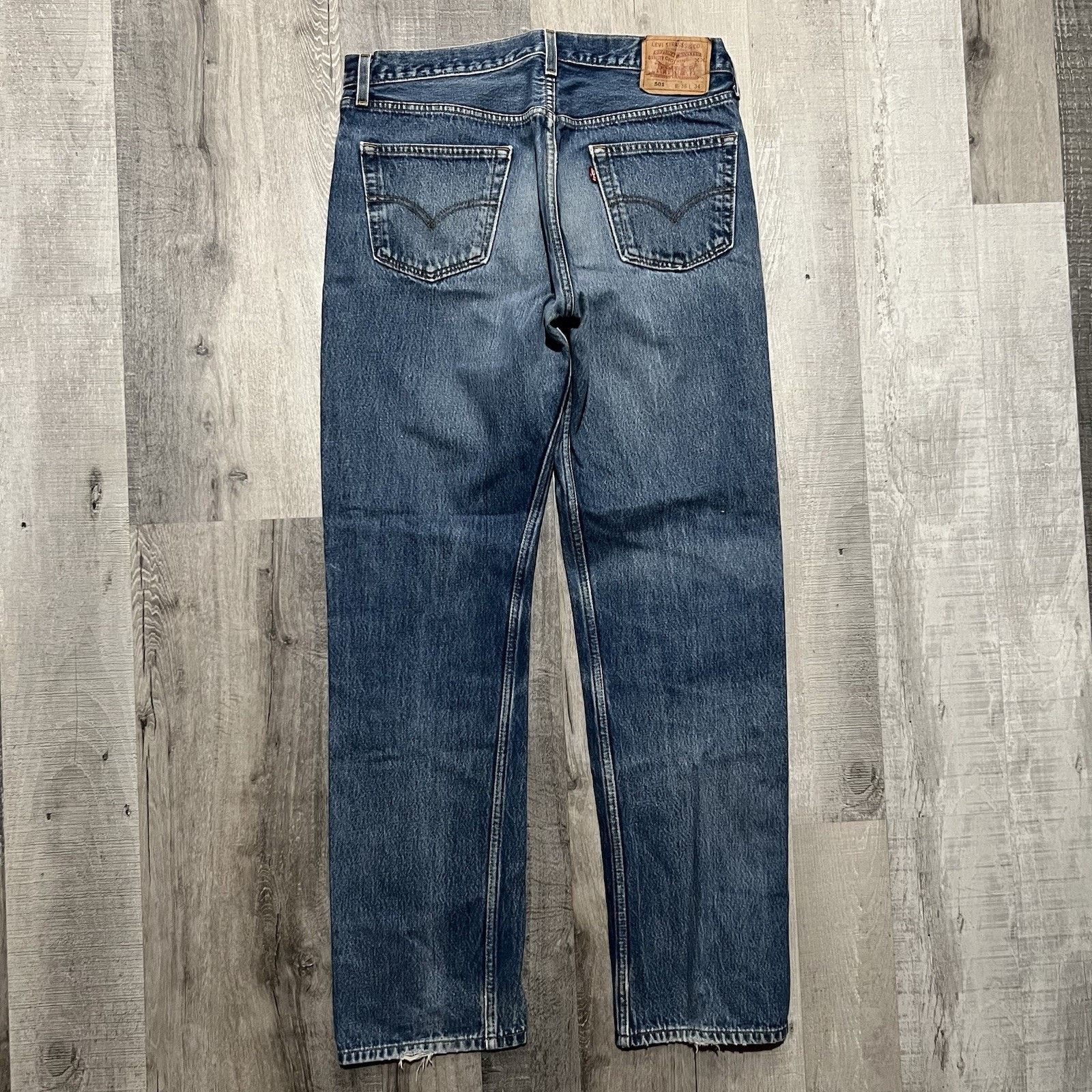 Levi's VTG Levis 501 Jeans Faded Blue Y2K Button Fly Jeans Size US 35 - 2 Thumbnail