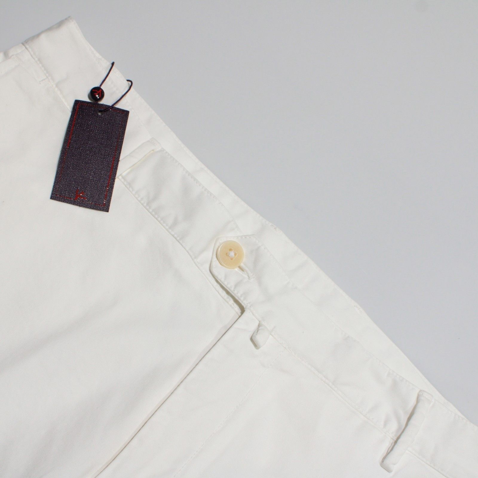 Isaia isaia New with tags Chino Size 38 US In White Size US 38 / EU 54 - 1 Thumbnail