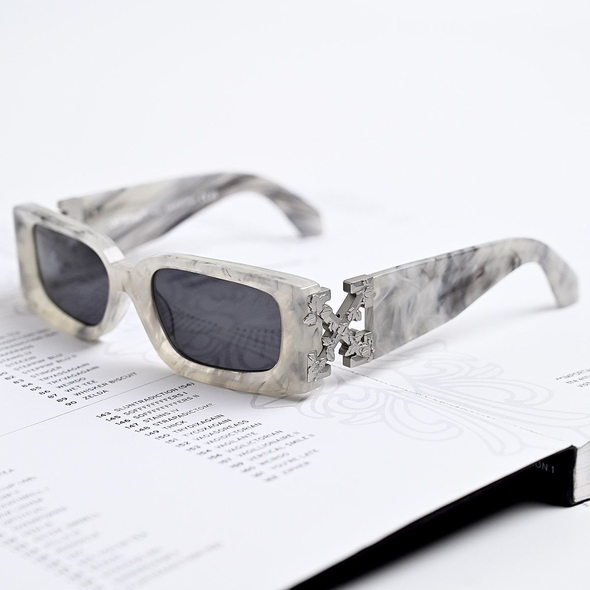 Off-White OFF WHITE ROMA SUNGLASSES Size ONE SIZE - 2 Thumbnail