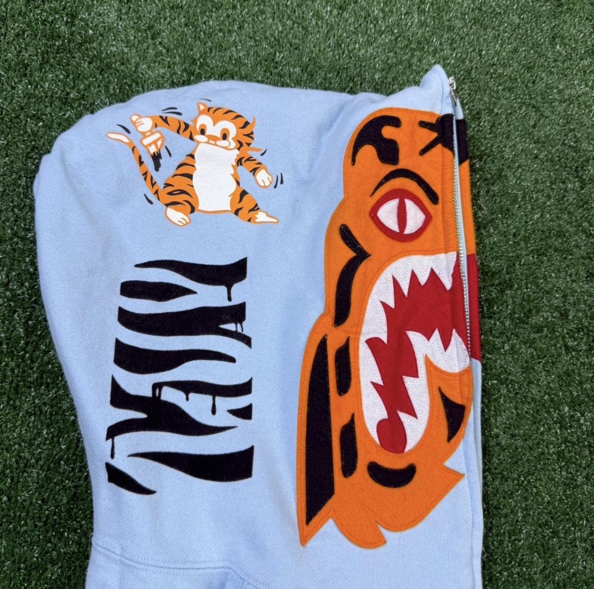 Bape Bathing Ape light blue Size Large Size US L / EU 52-54 / 3 - 3 Thumbnail
